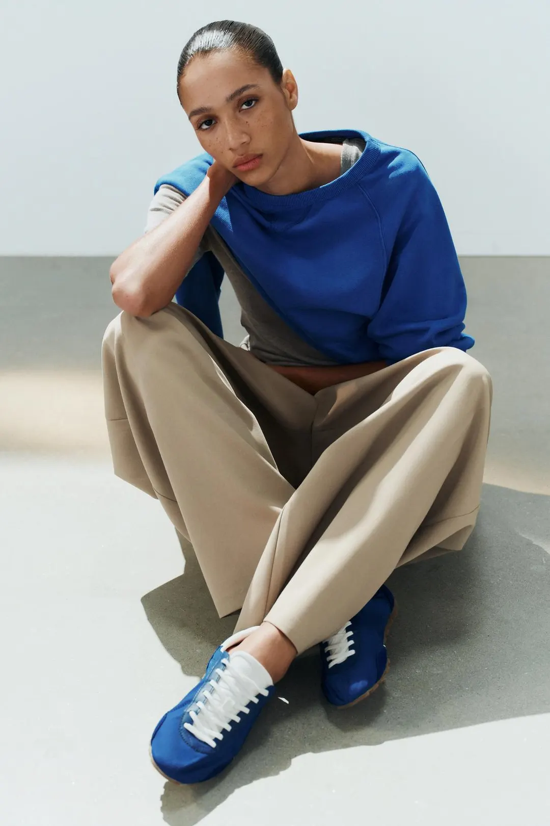 Кроссовки с укрепленным задником, Zara