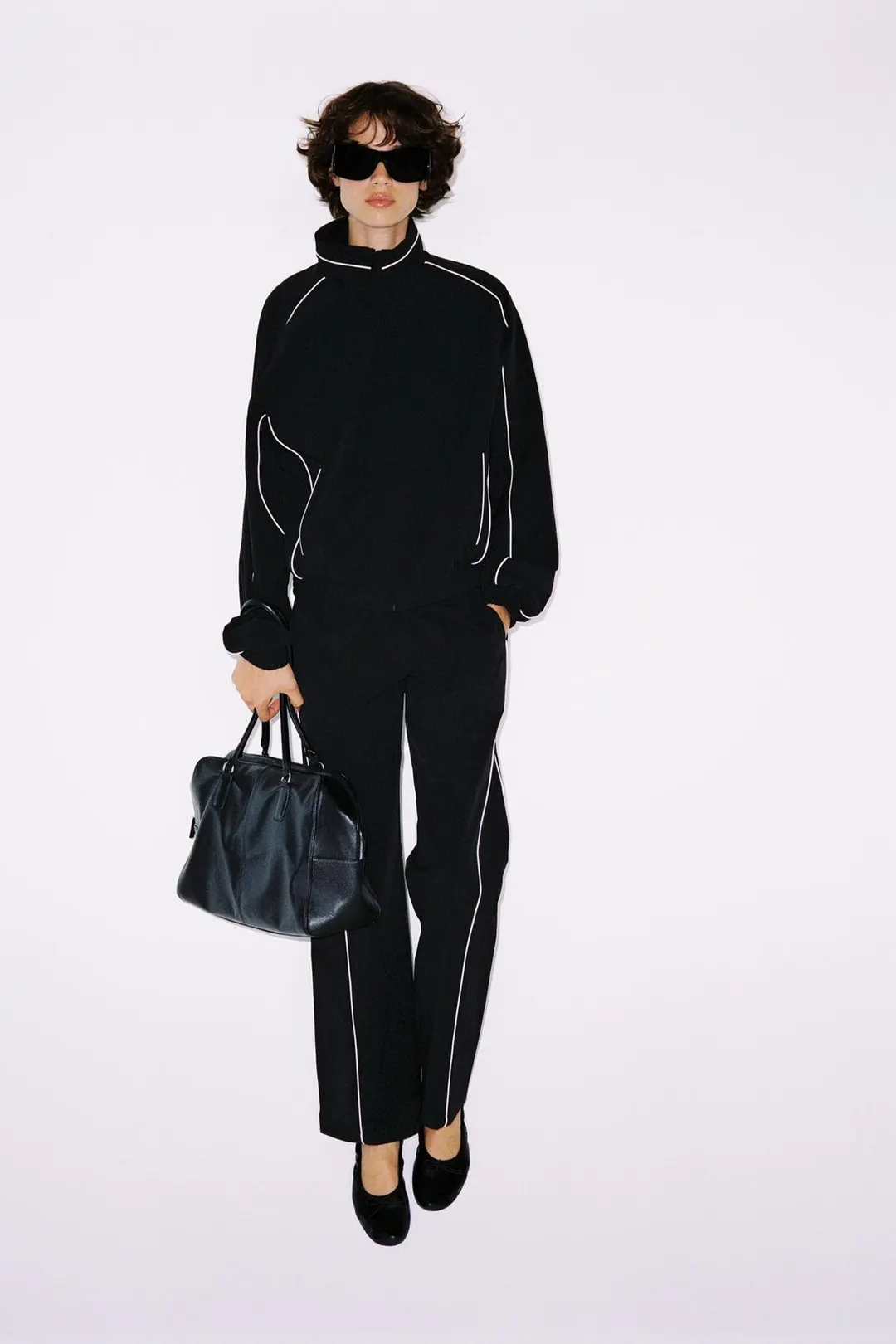 Технологичная куртка с контрастной отделкой, Zara