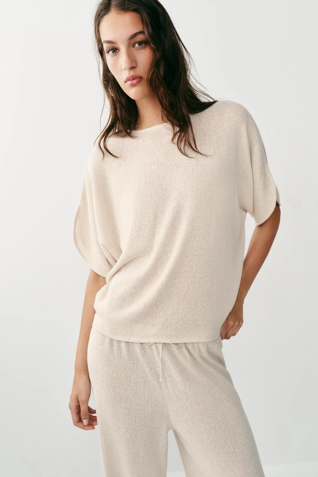 Топ фактурный с рукавами-накидкой, Zara