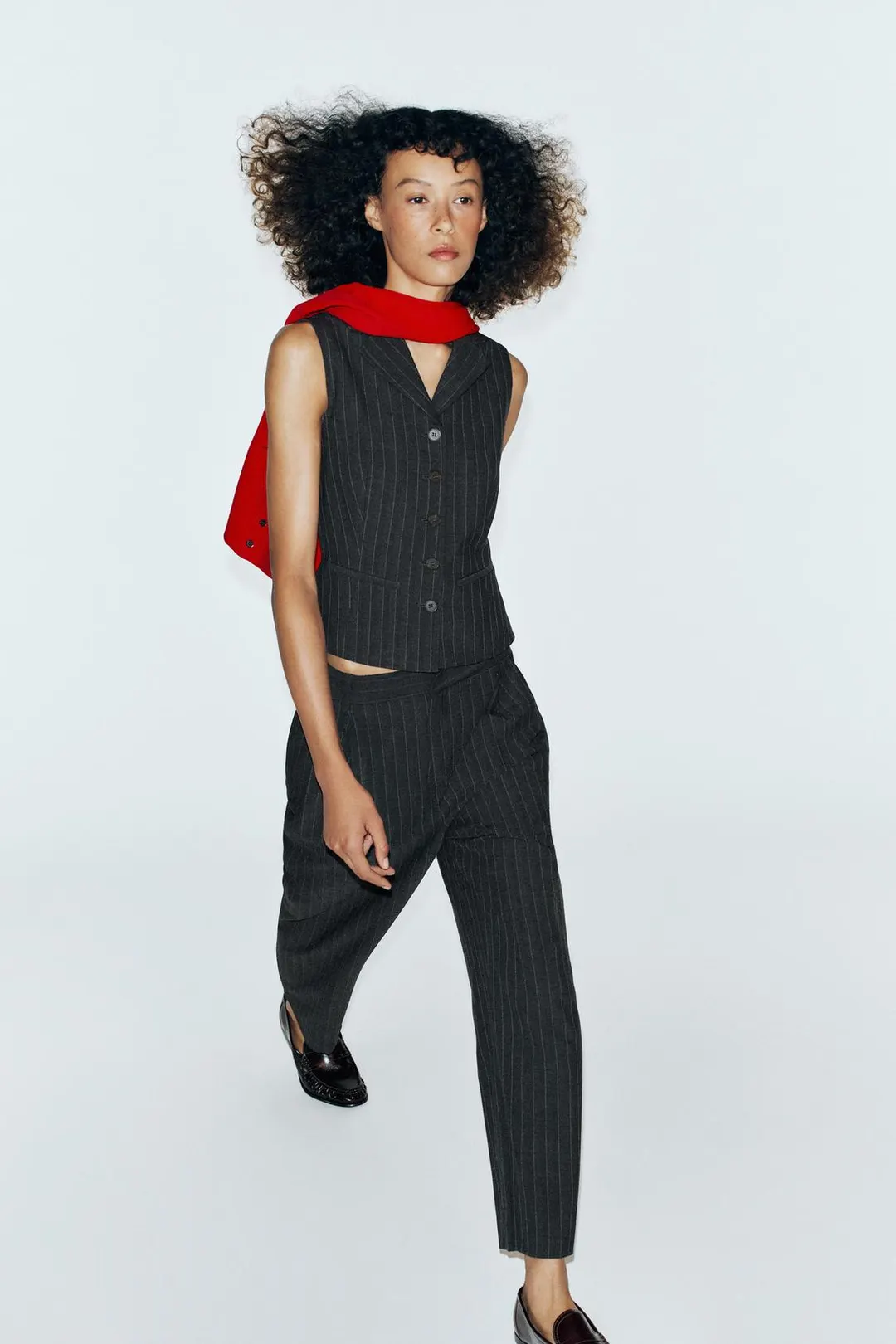 Брюки в тонкую полоску, Zara