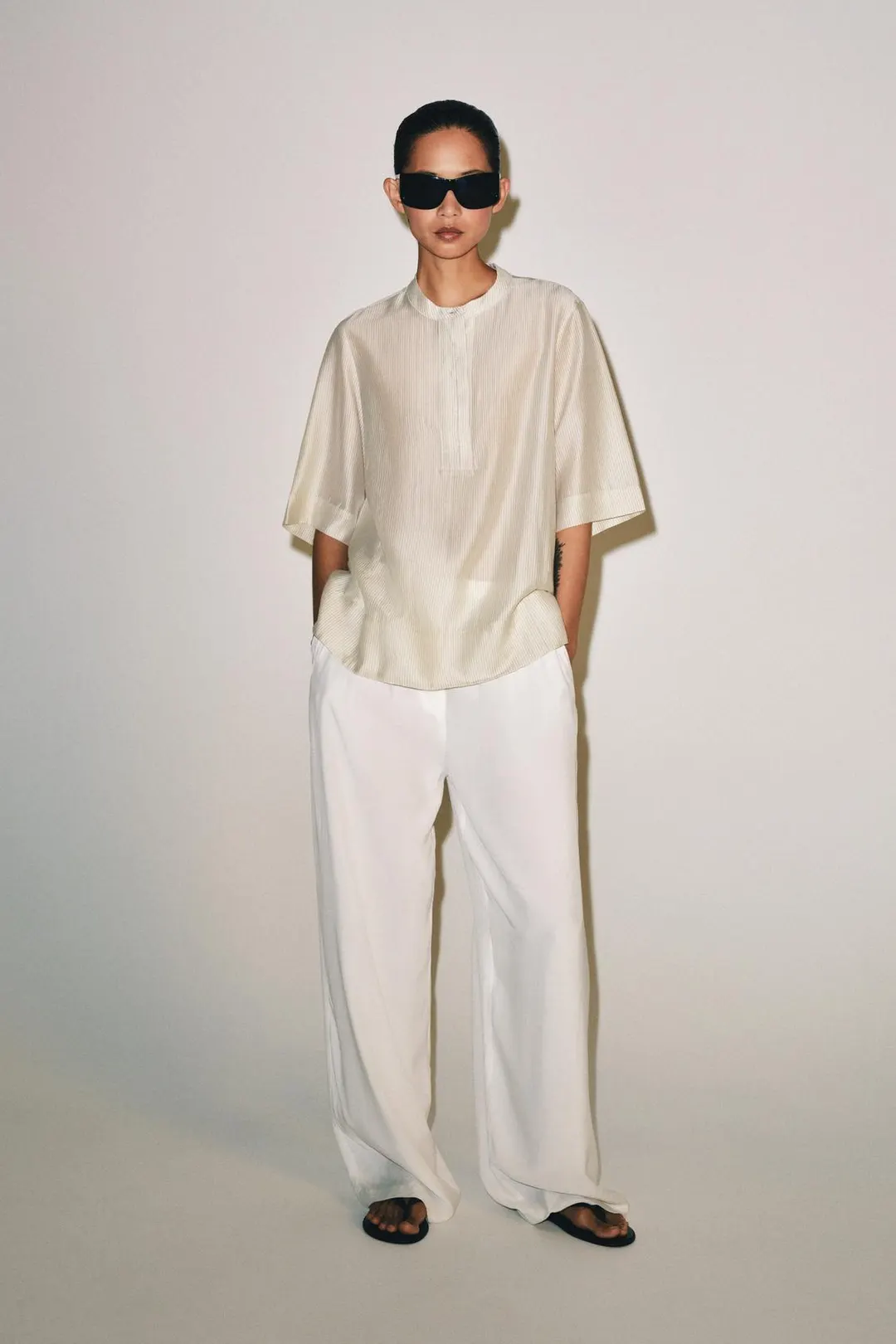 Струящаяся блузка ZW Collection с короткими рукавами, Zara