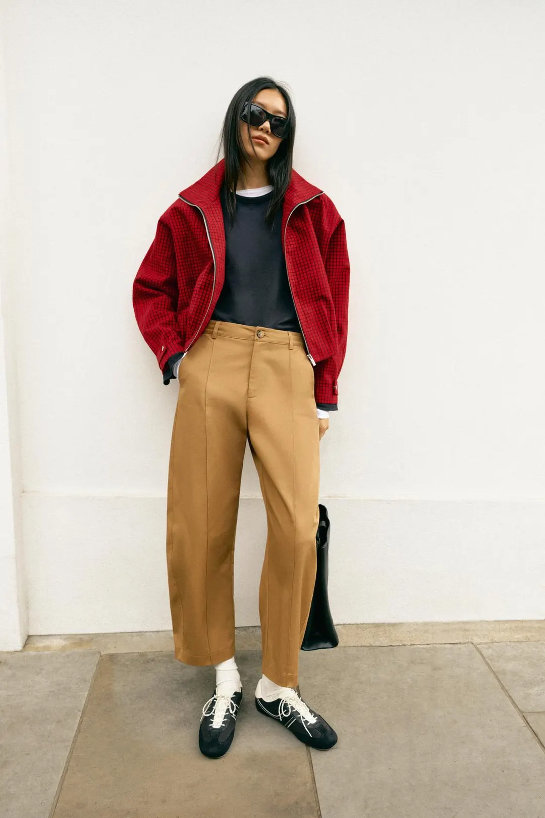 Брюки barrel с декоративными швами, Zara