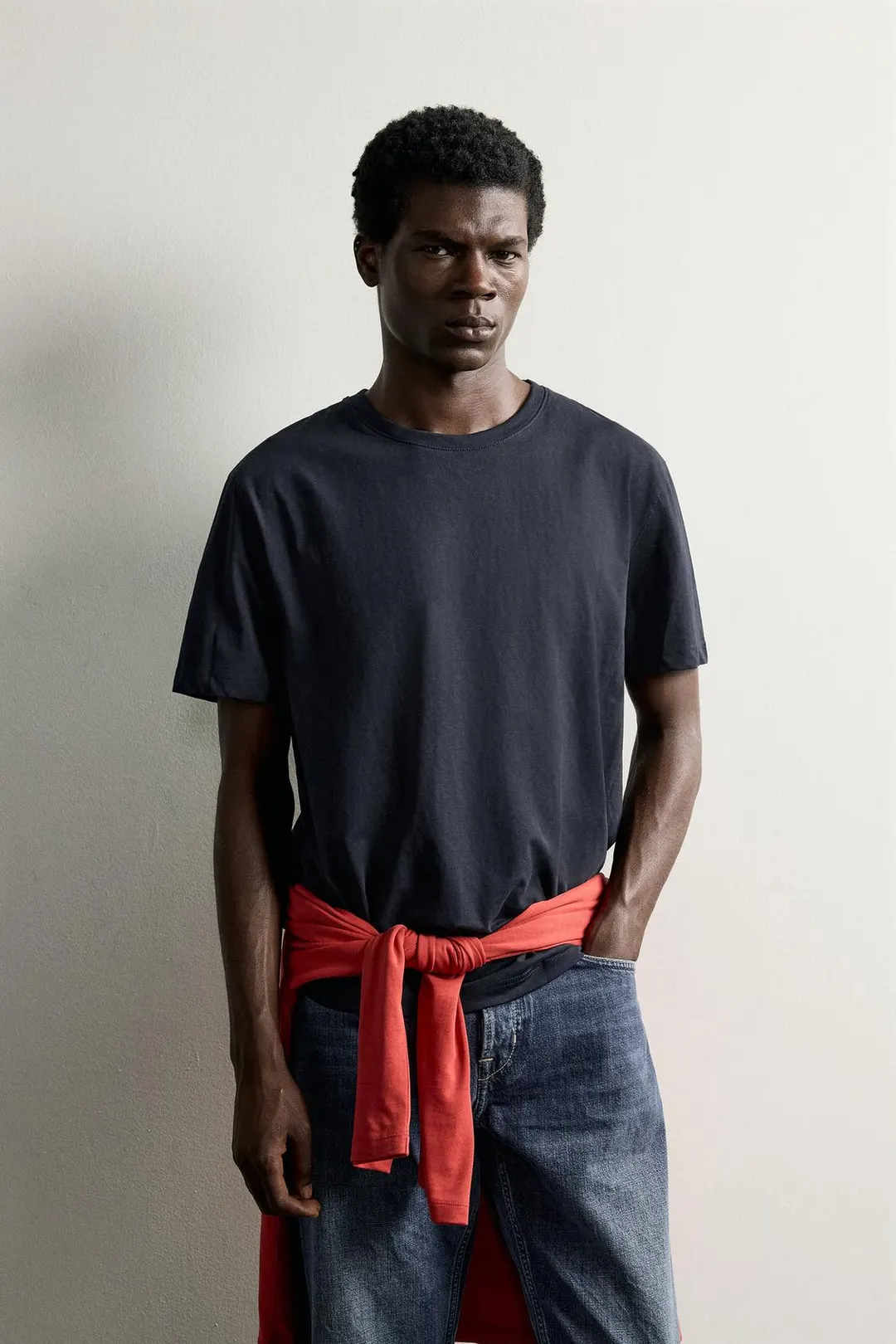 Базовая футболка средней плотности /02, Zara
