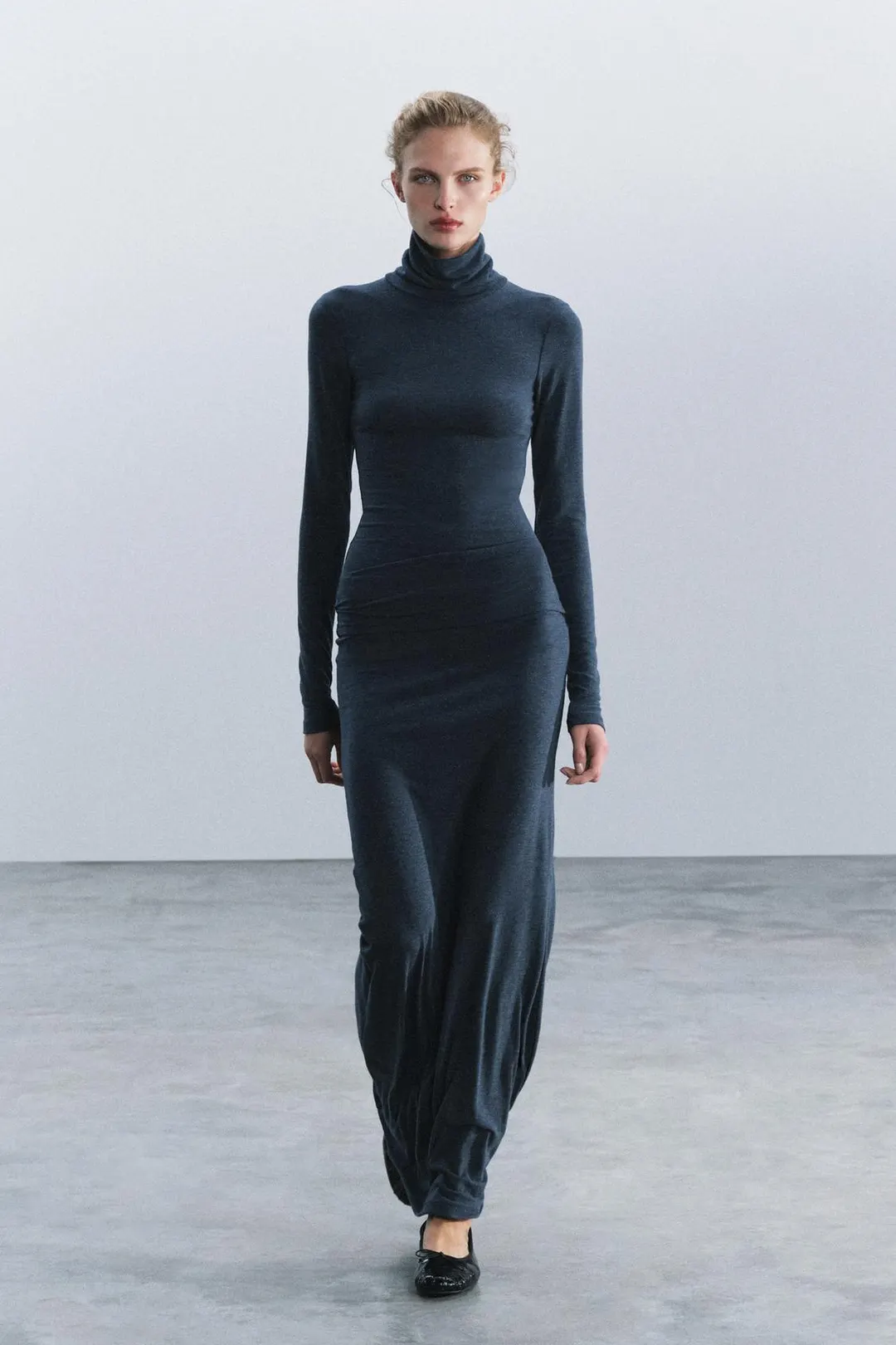Топ с воротником-трубой, Zara