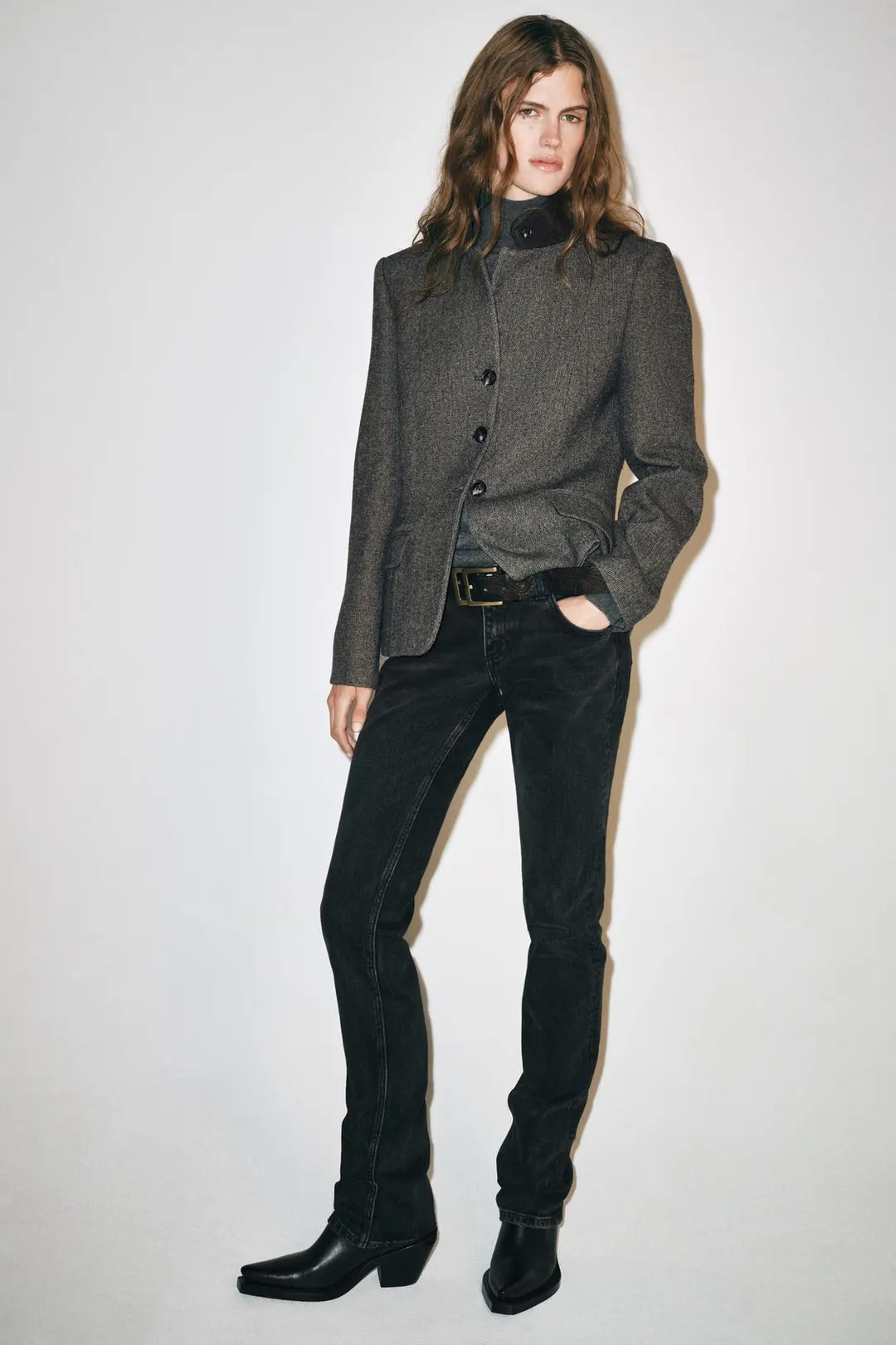 Приталенный блейзер из смесовой шерсти ZW Collection, Zara