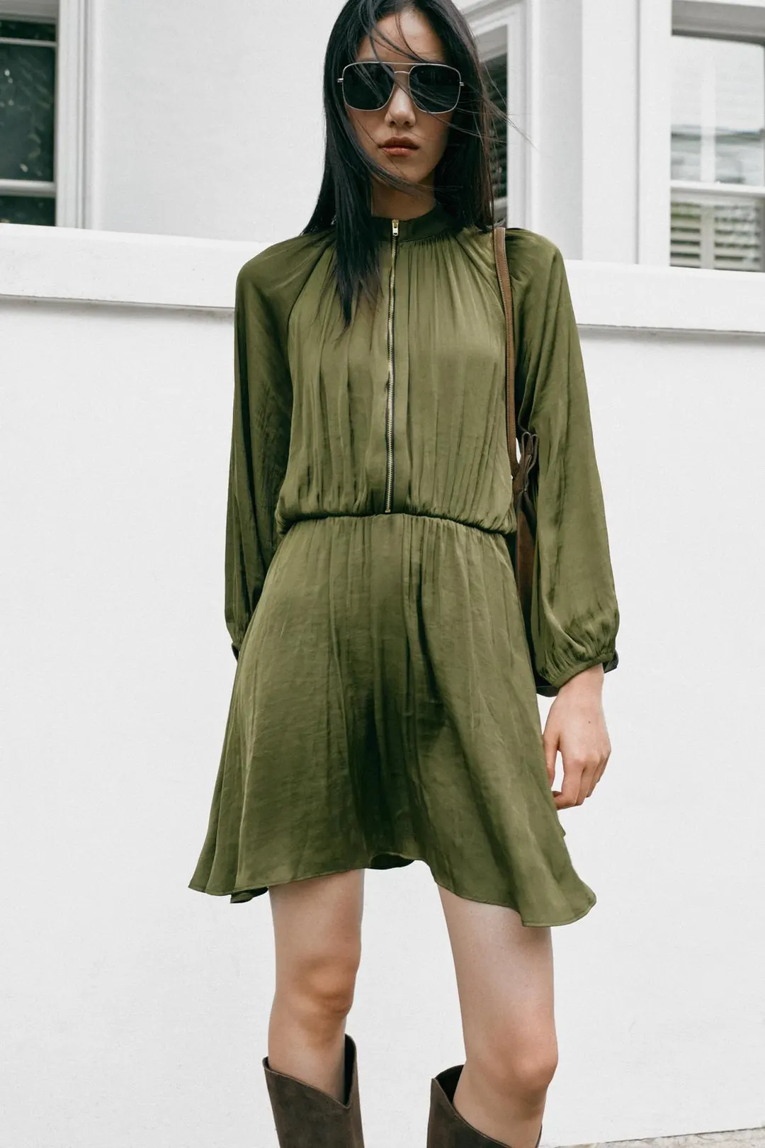 Короткое платье на молнии, Zara
