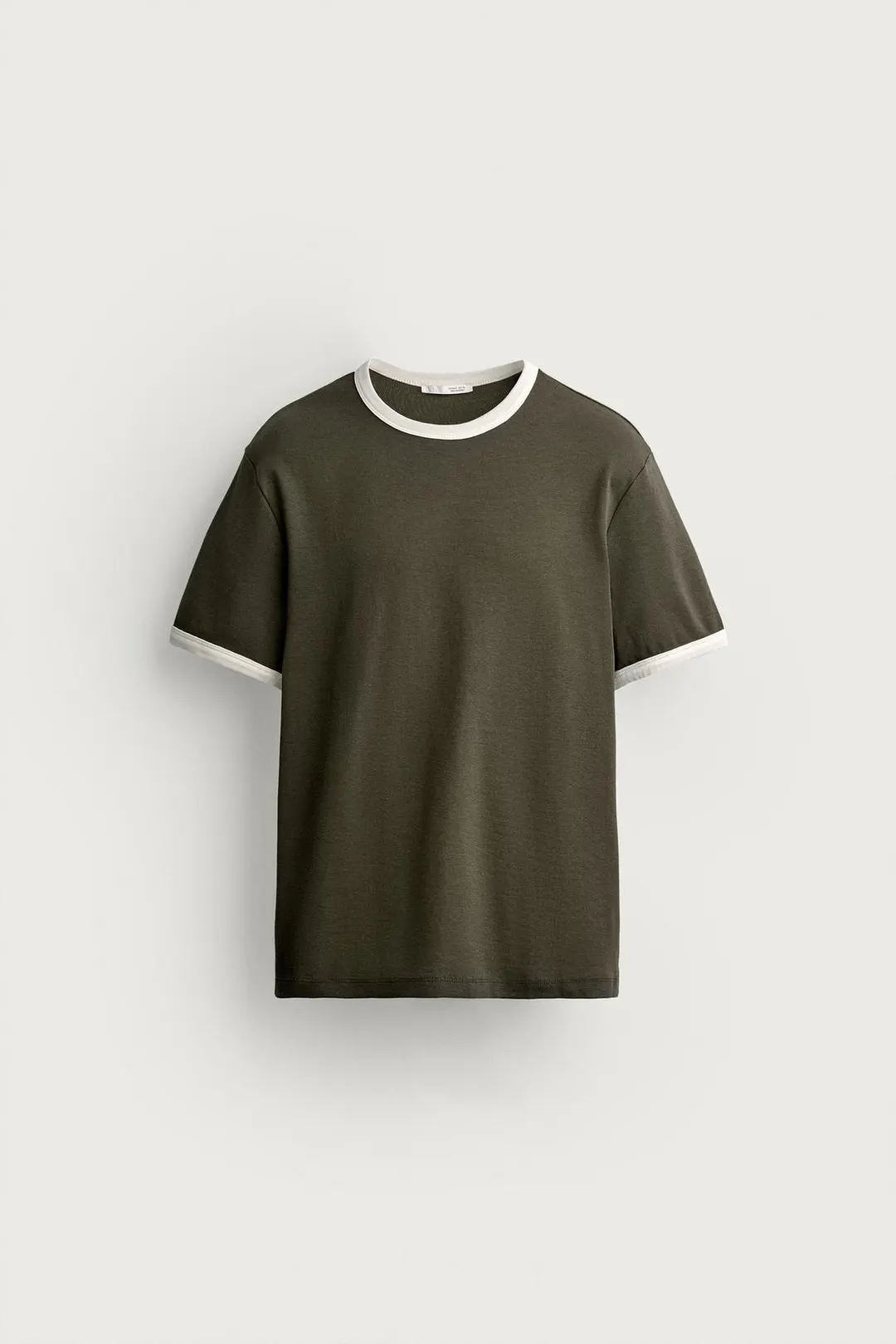Базовая футболка в рубчик с контрастной окантовкой, Zara