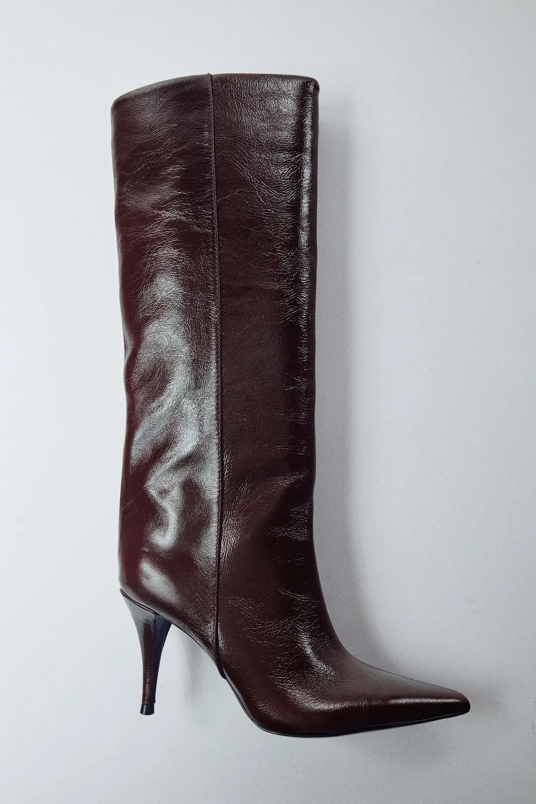 Кожаные сапоги на каблуке, Zara