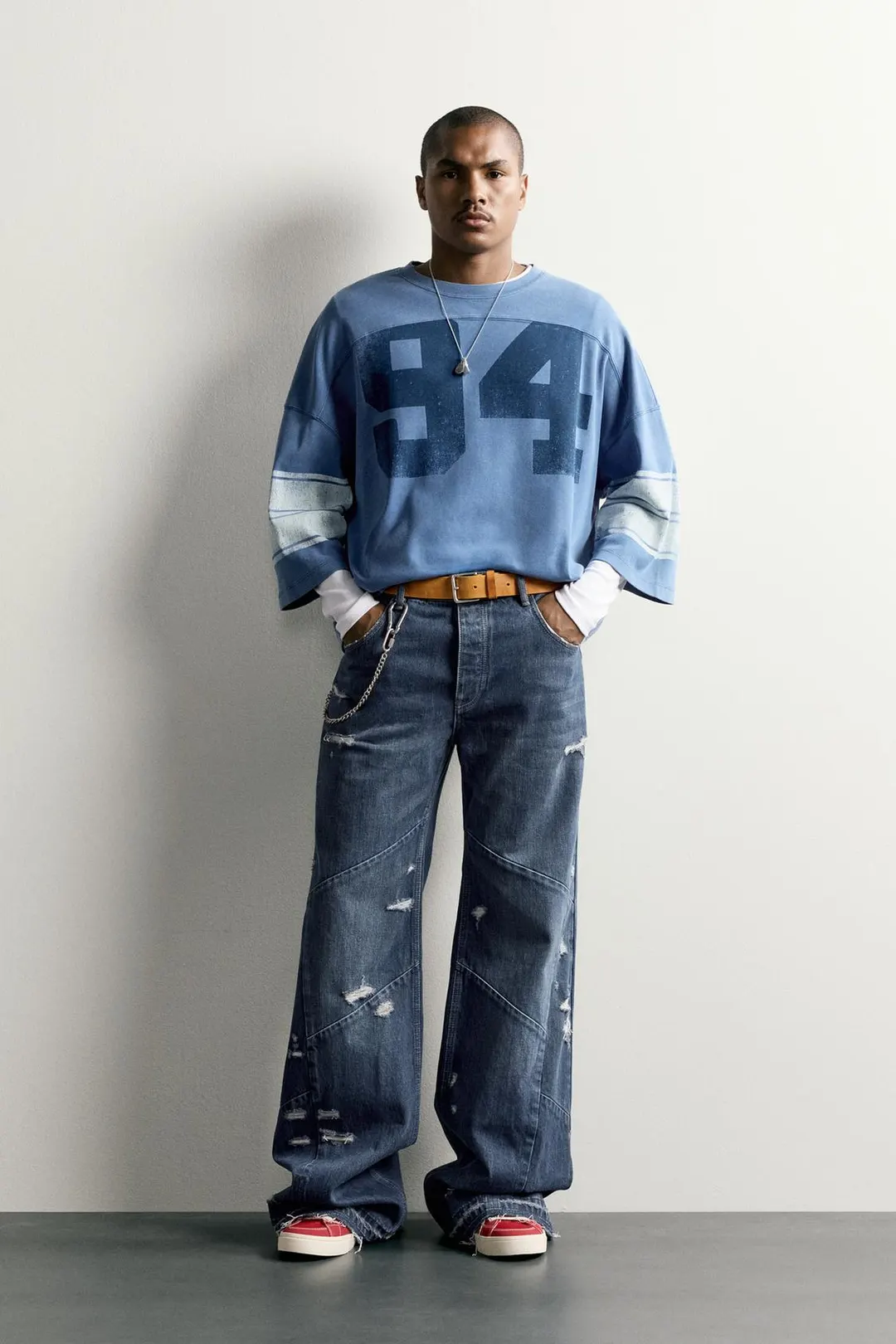 Джинсы клеш с декоративными швами, Zara
