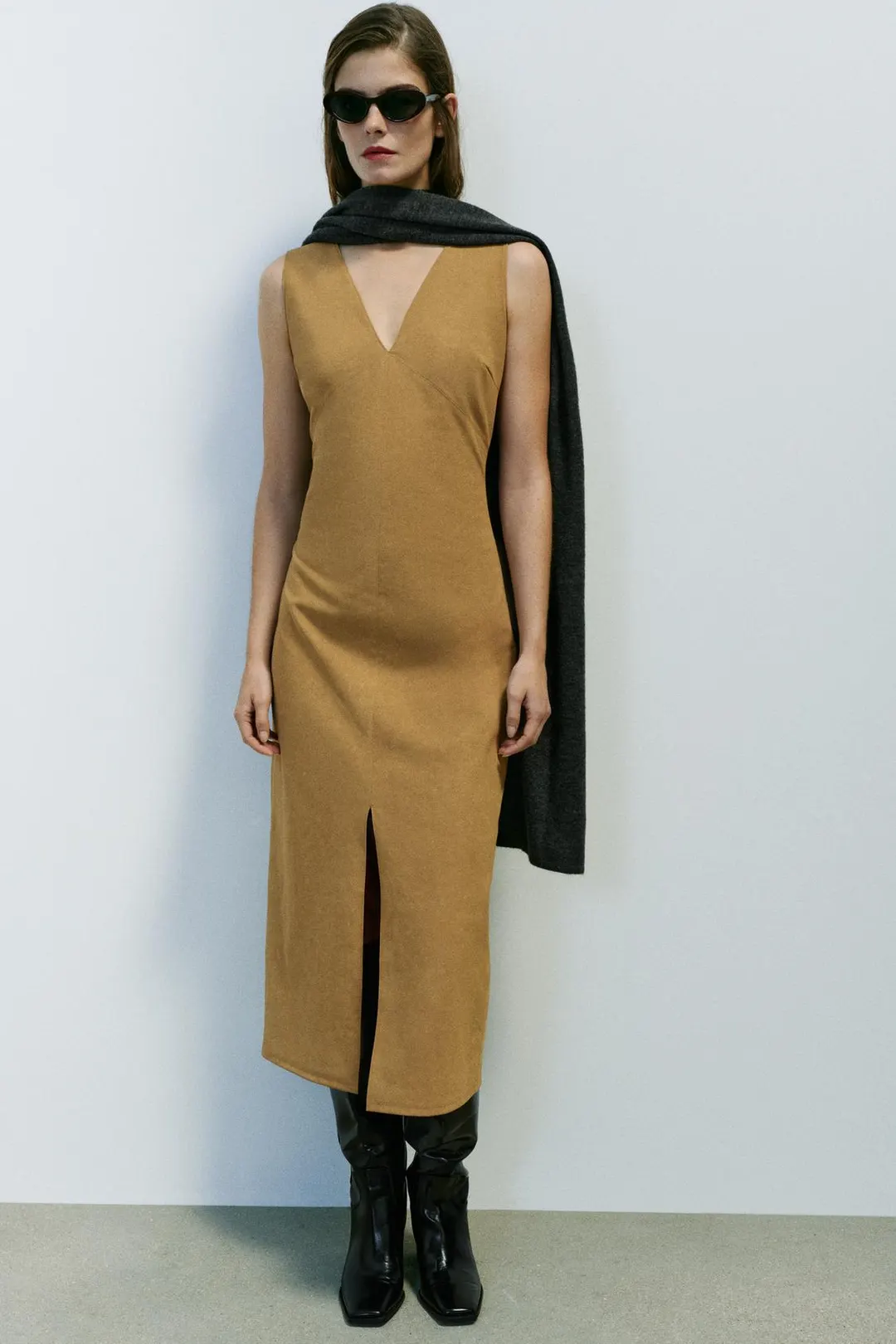 Платье миди из искусственной замши, Zara