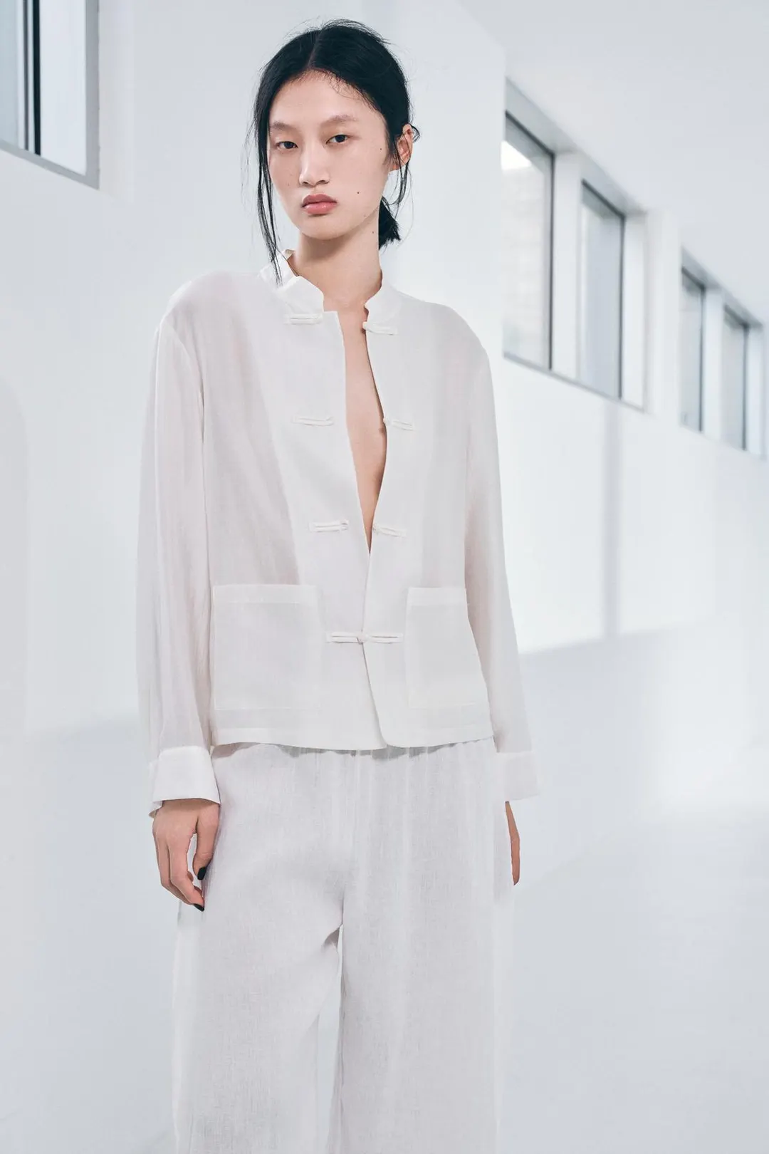 Сатиновая рубашка с застежкой на навесные петли ZW Collection, Zara