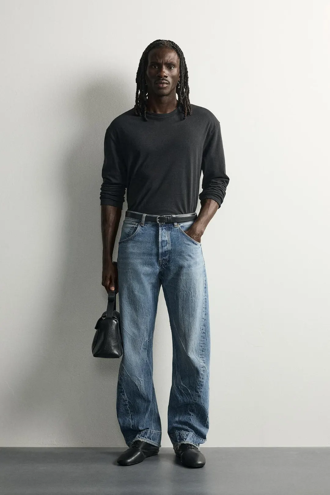 Джинсы прямого кроя с перекрученными швами, Zara