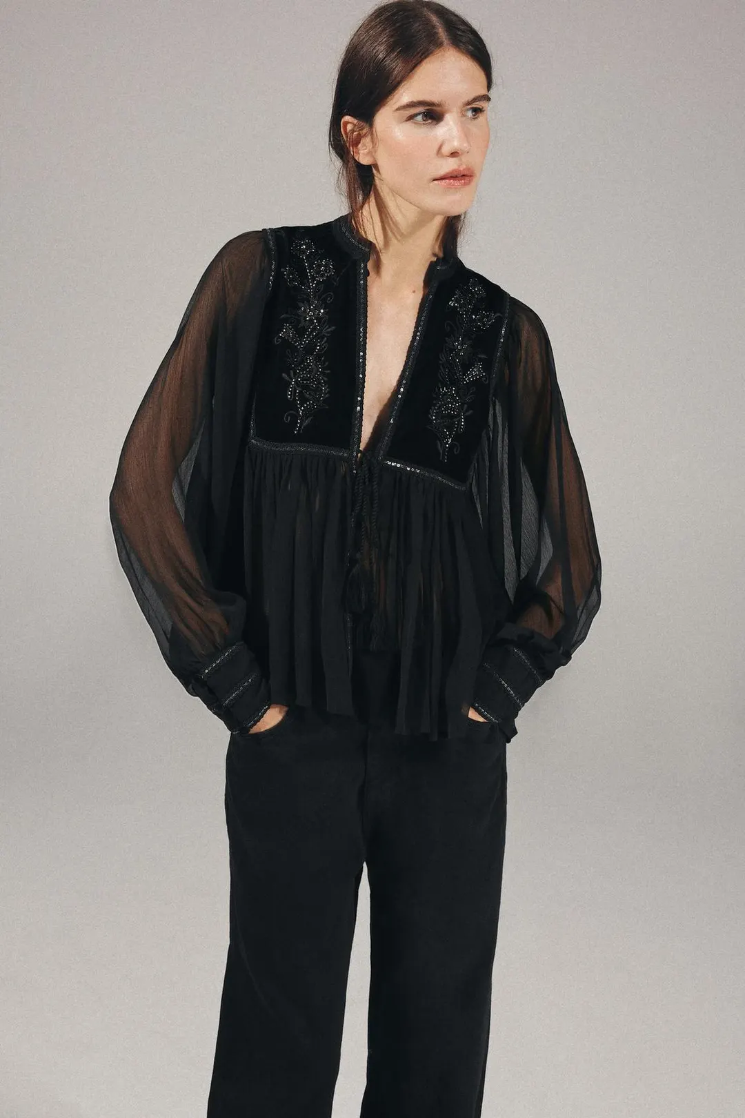 Блузка из комбинированного бархата с пайетками, Zara