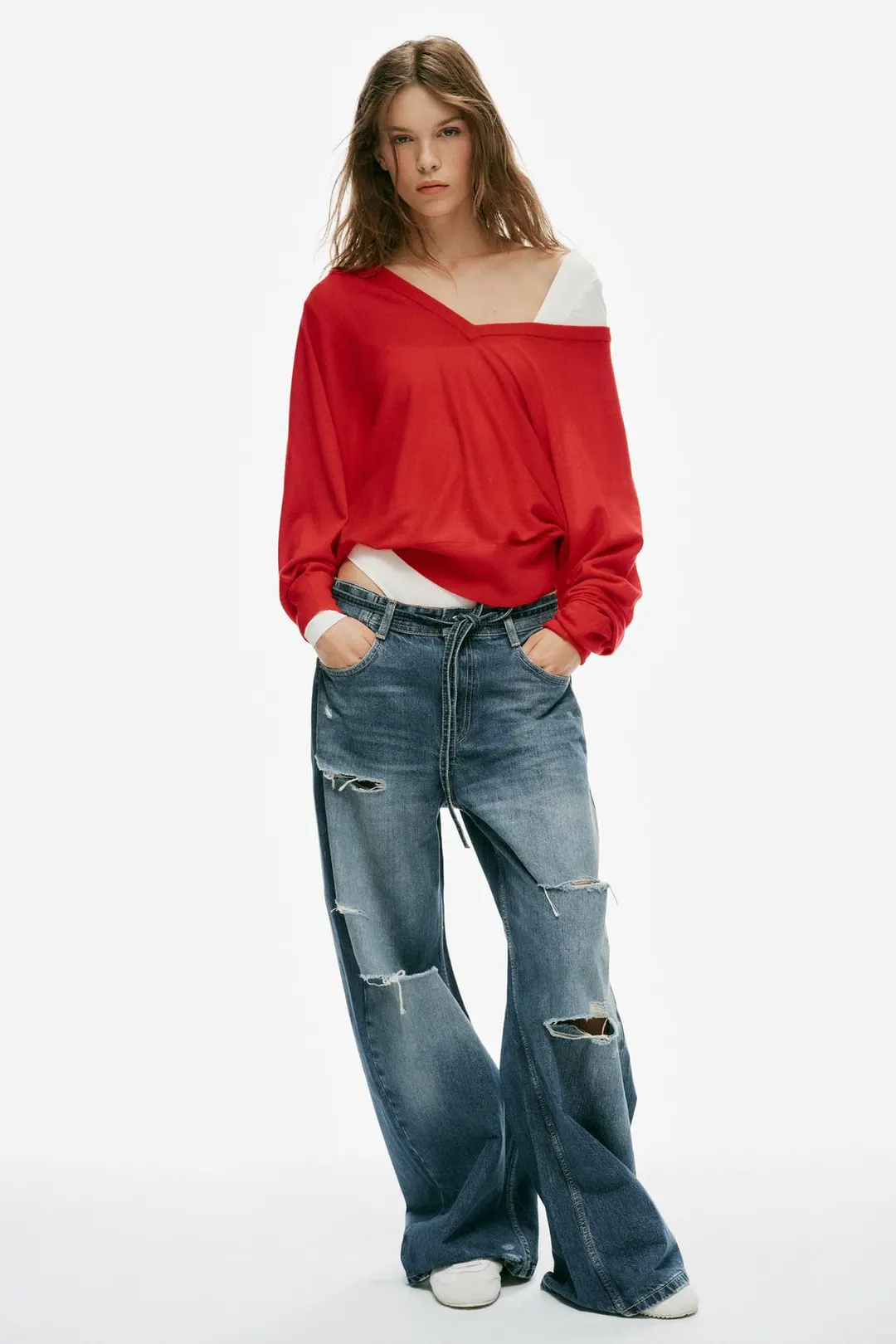 Рваные джинсы мешковатого кроя со средней посадкой и ремнем TRF, Zara
