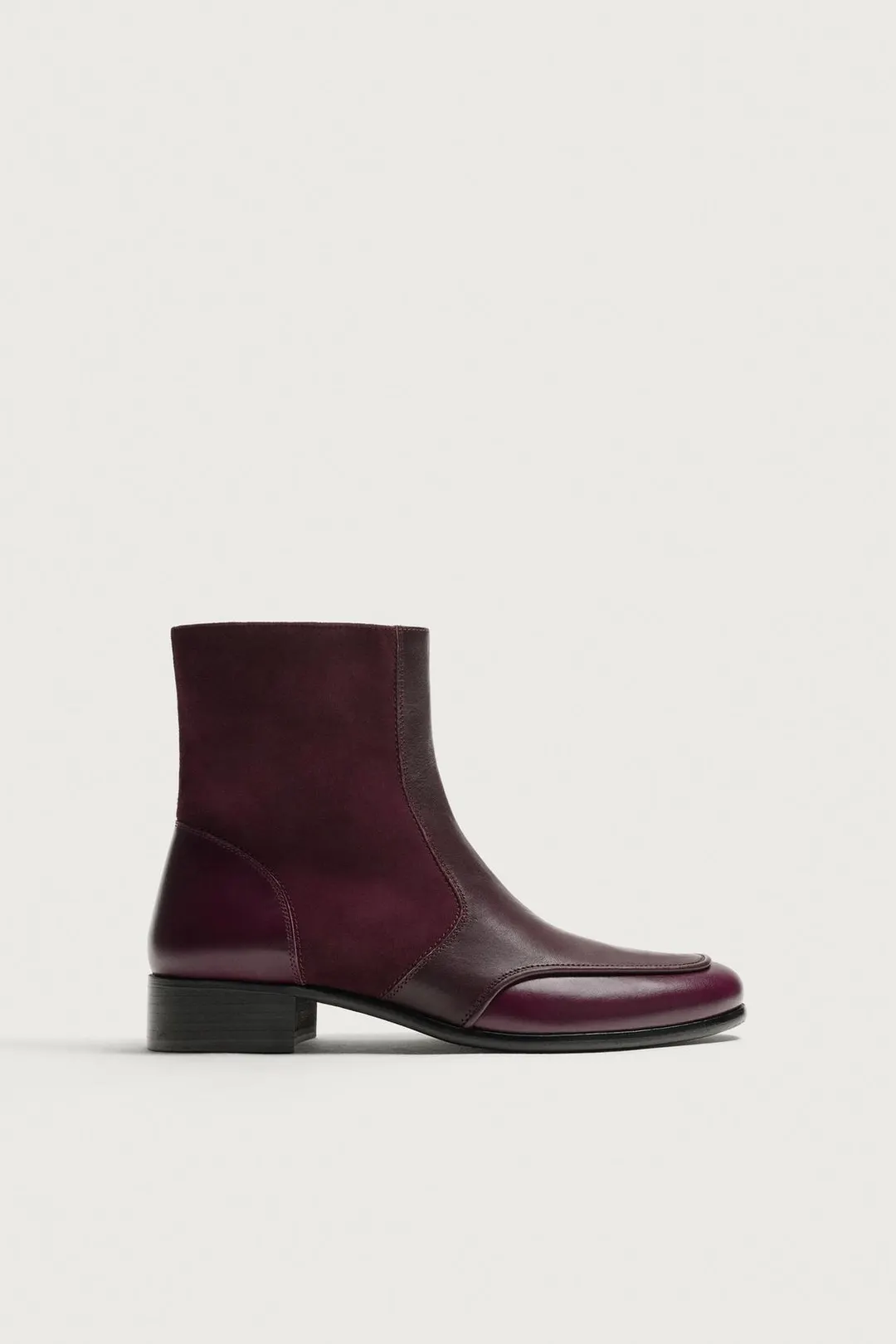 Кожаные сапоги, Zara
