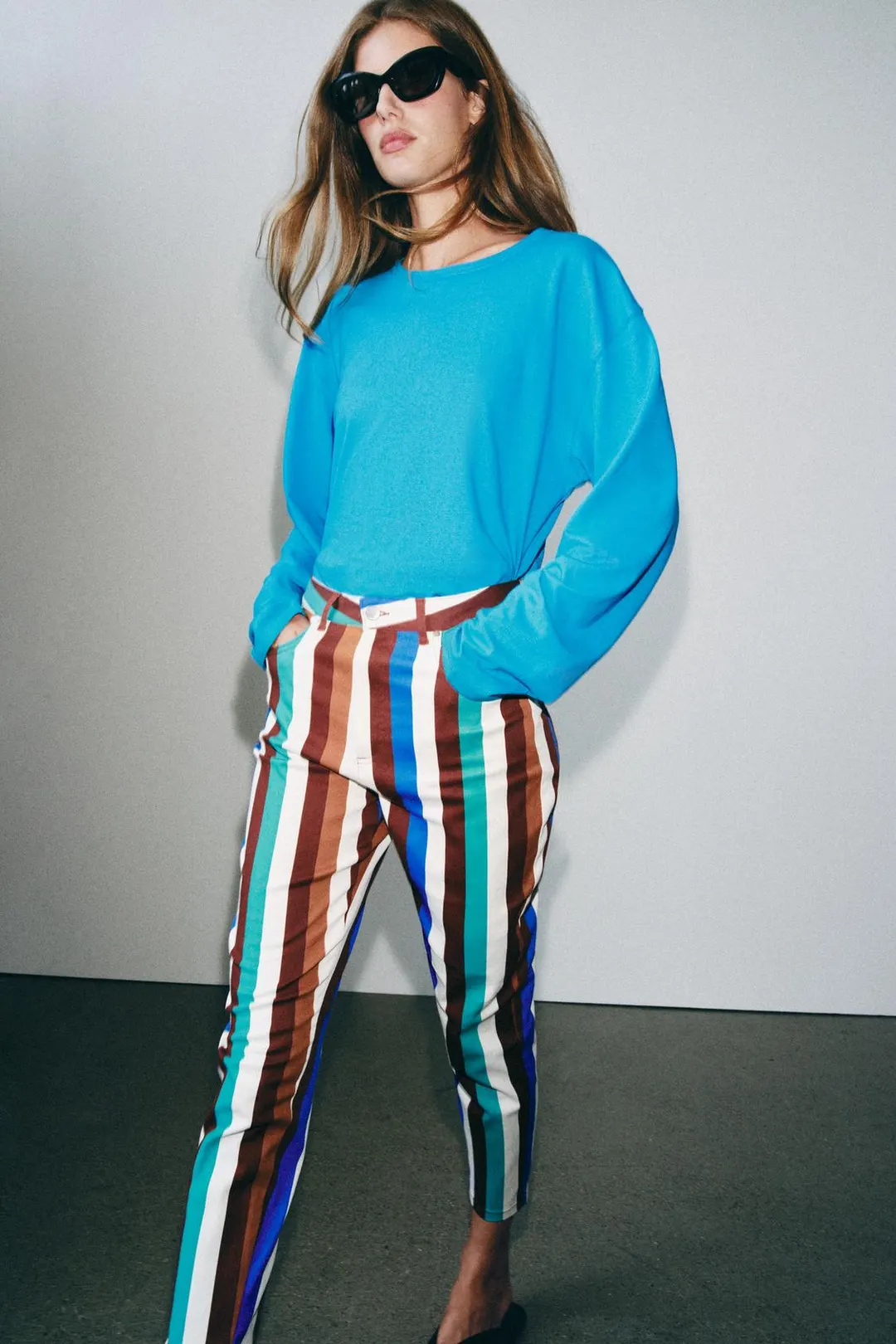 Брюки mom fit в полоску, Zara