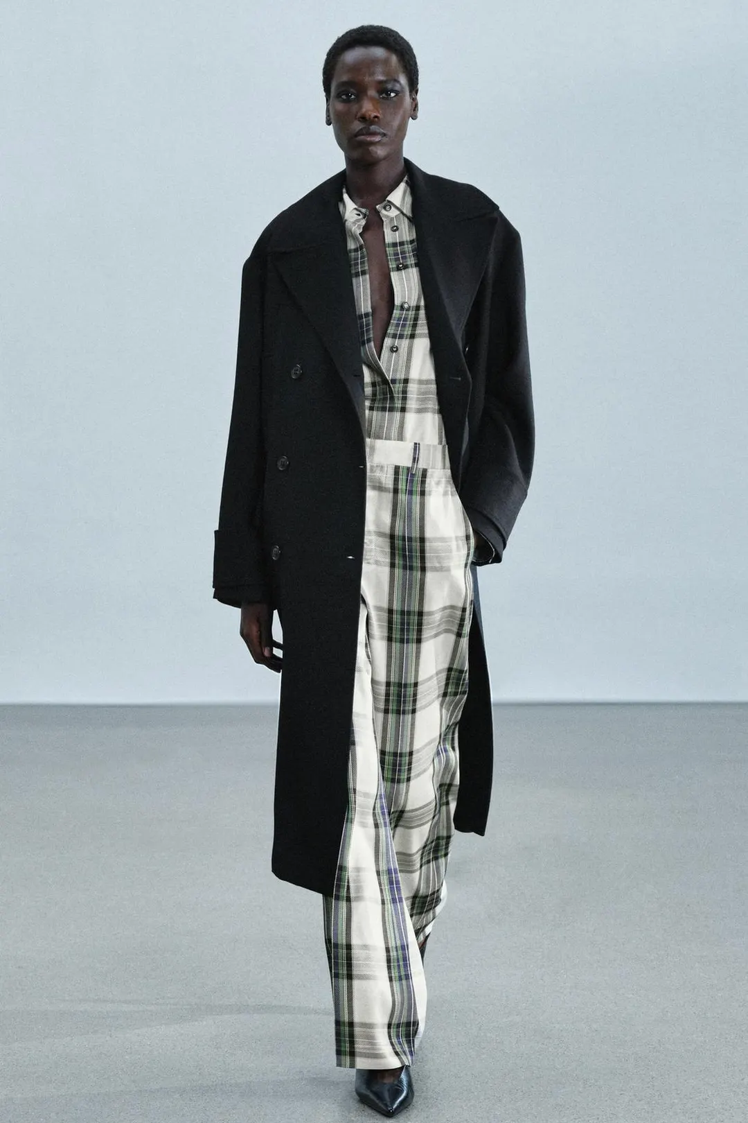 Струящиеся брюки в клетку ZW Collection, Zara