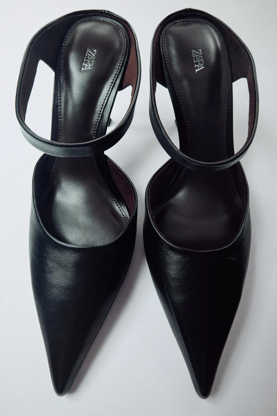 Мюли из кожи на каблуке с ремешком, Zara