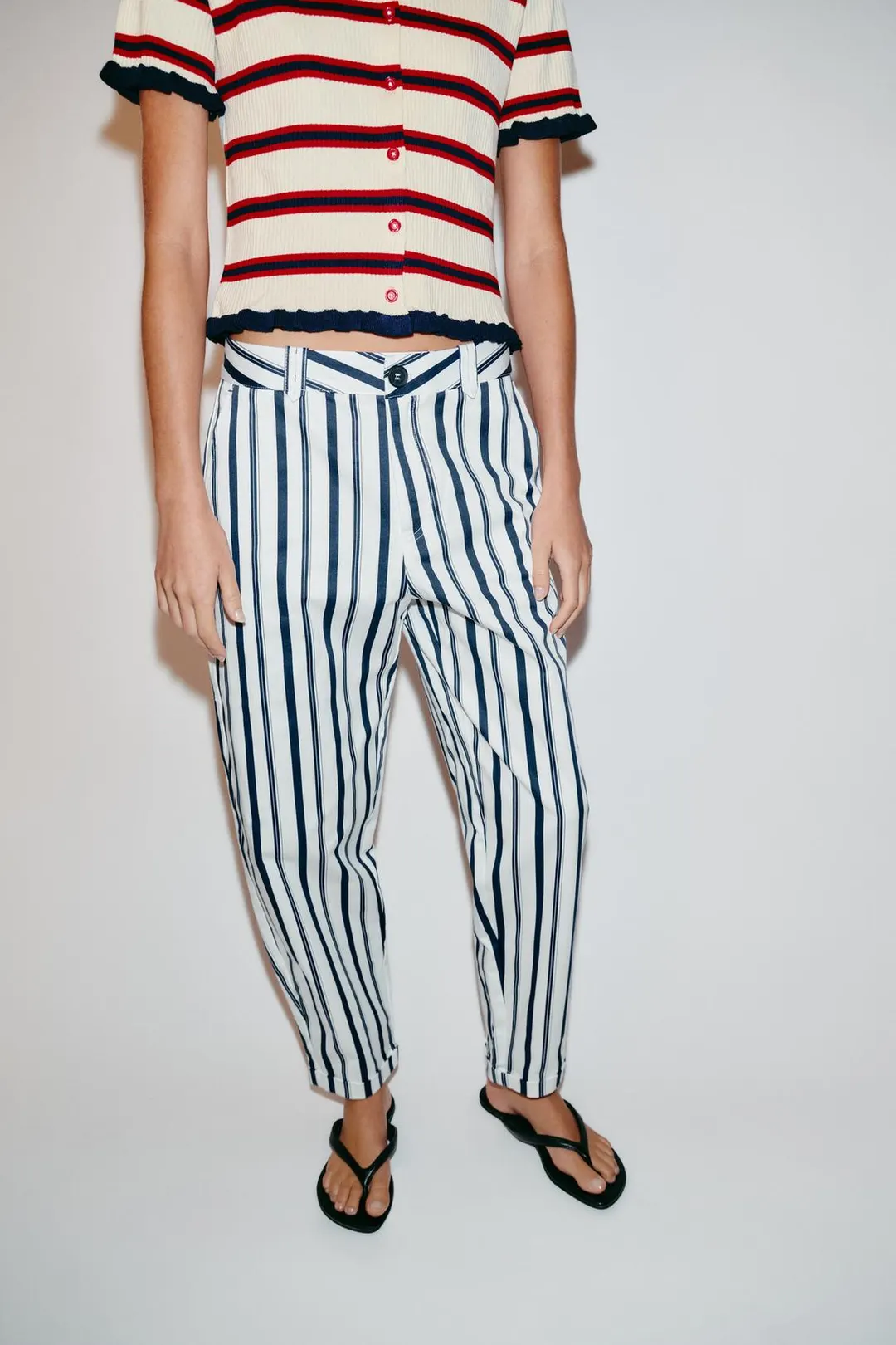 Брюки чинос в полоску, Zara