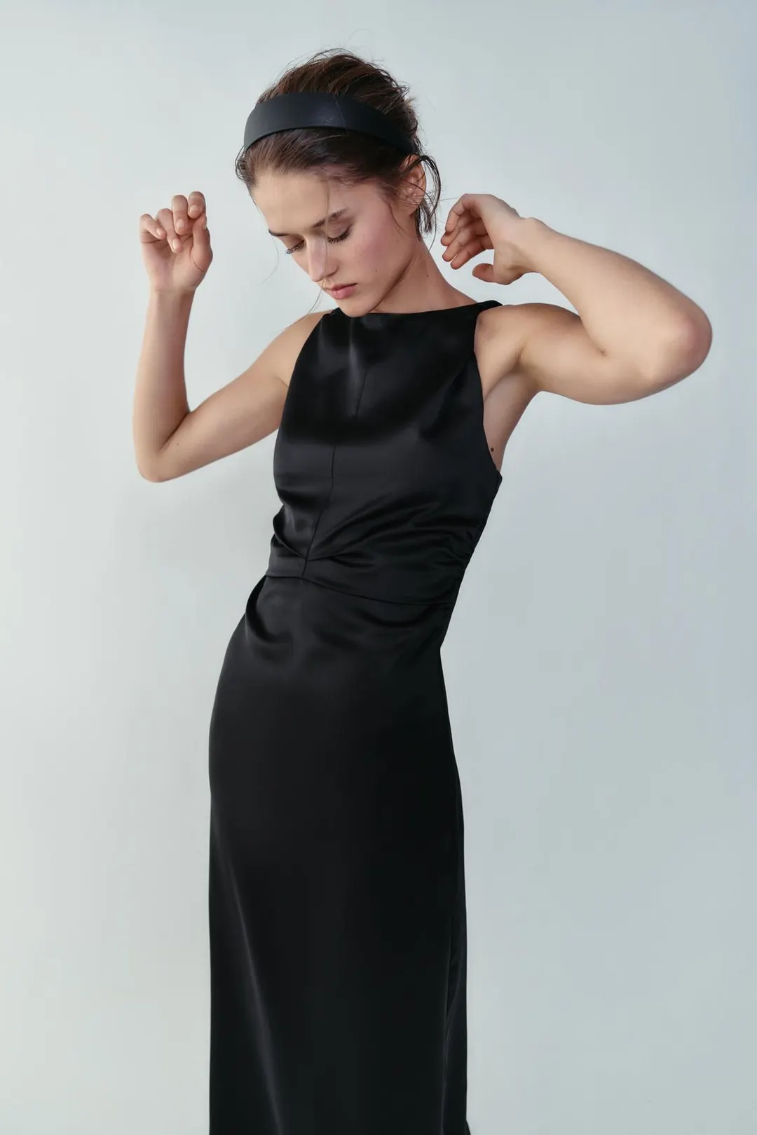 Сатиновое платье с драпировкой, Zara