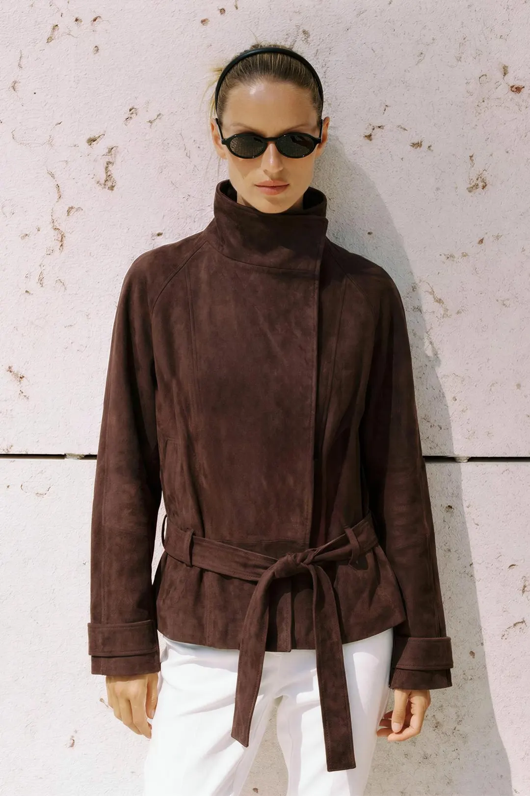 Куртка из искусственной замши с поясом, Zara