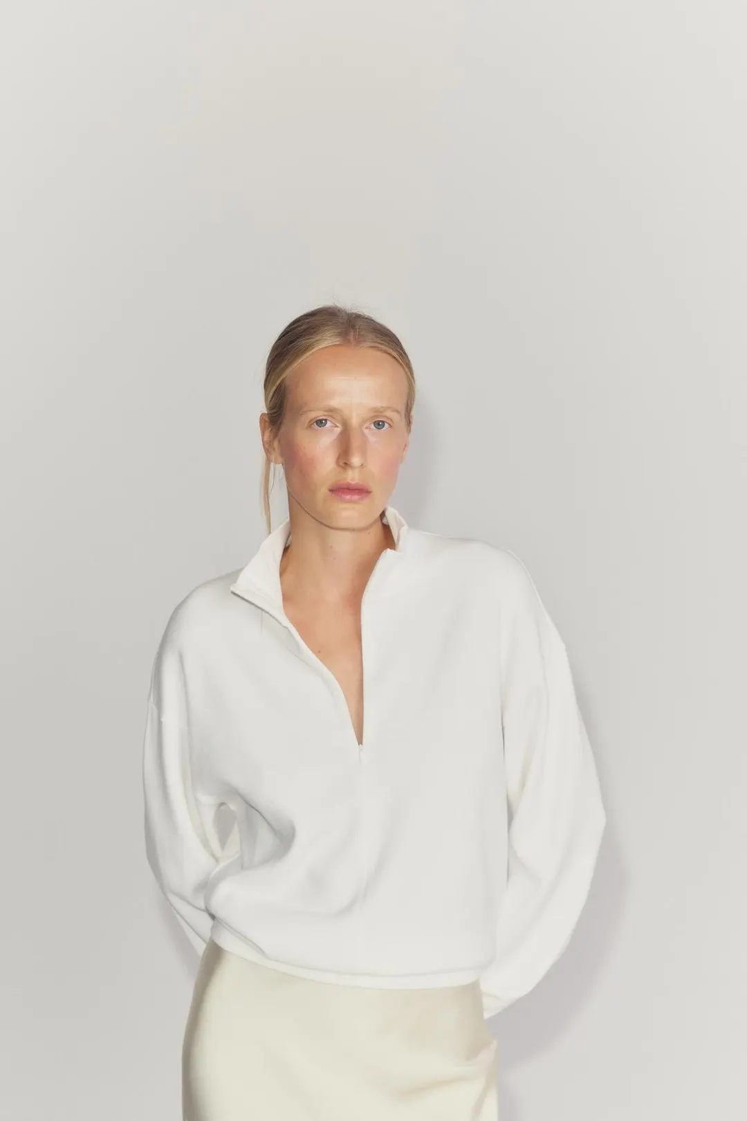 Толстовка на молнии, Zara