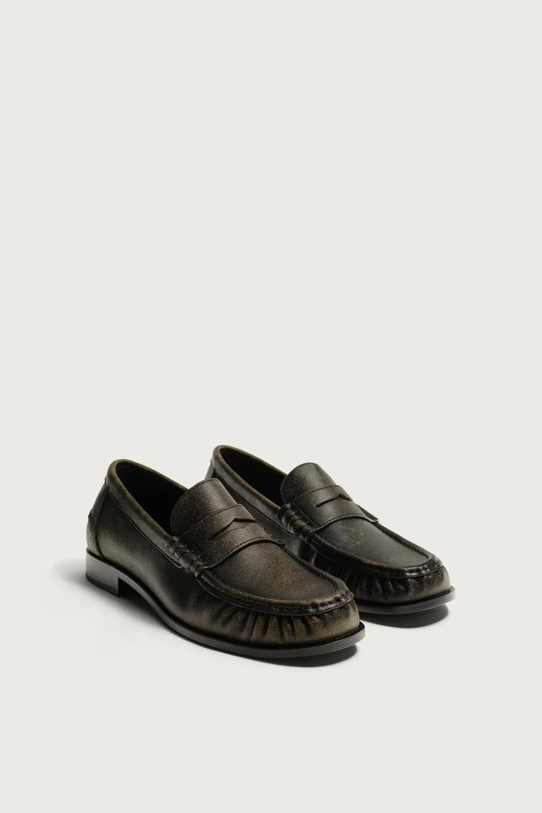 Кожаные пенни-лоферы, Zara