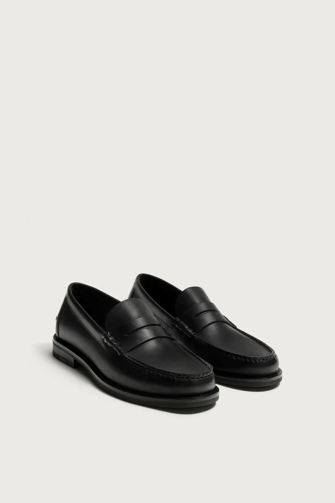 Кожаные пенни-лоферы, Zara
