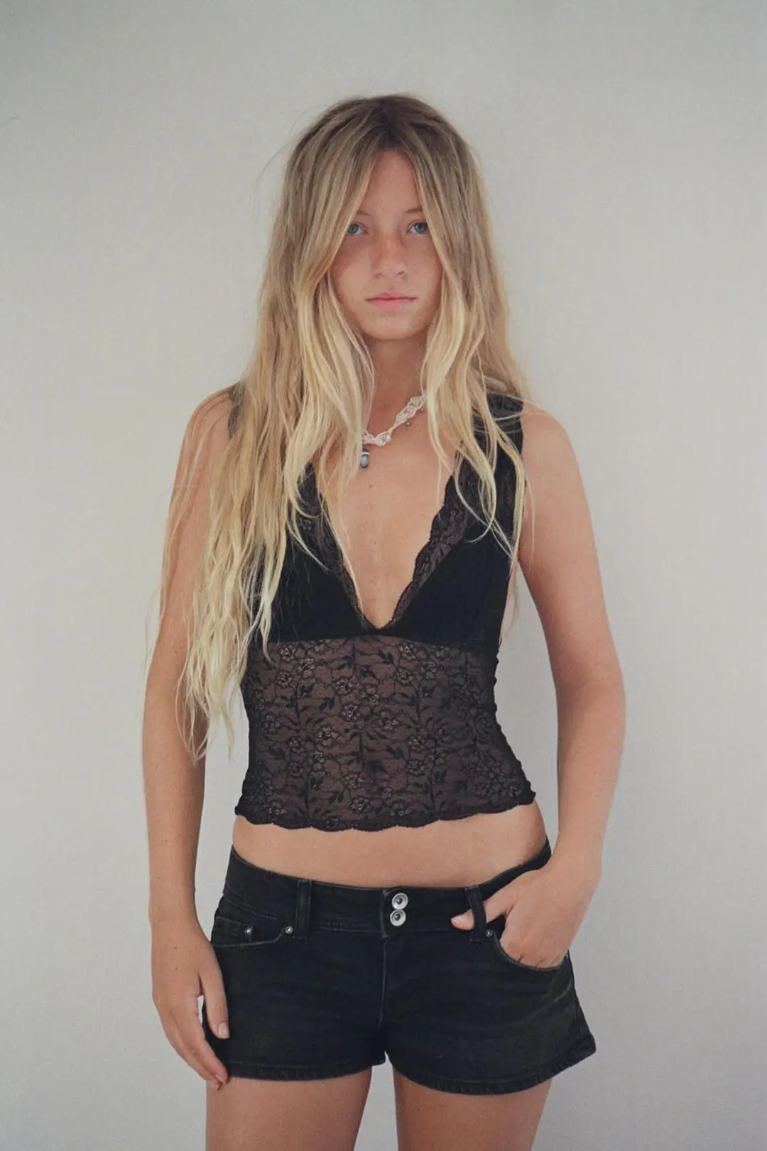 Укороченный кружевной топ, Zara