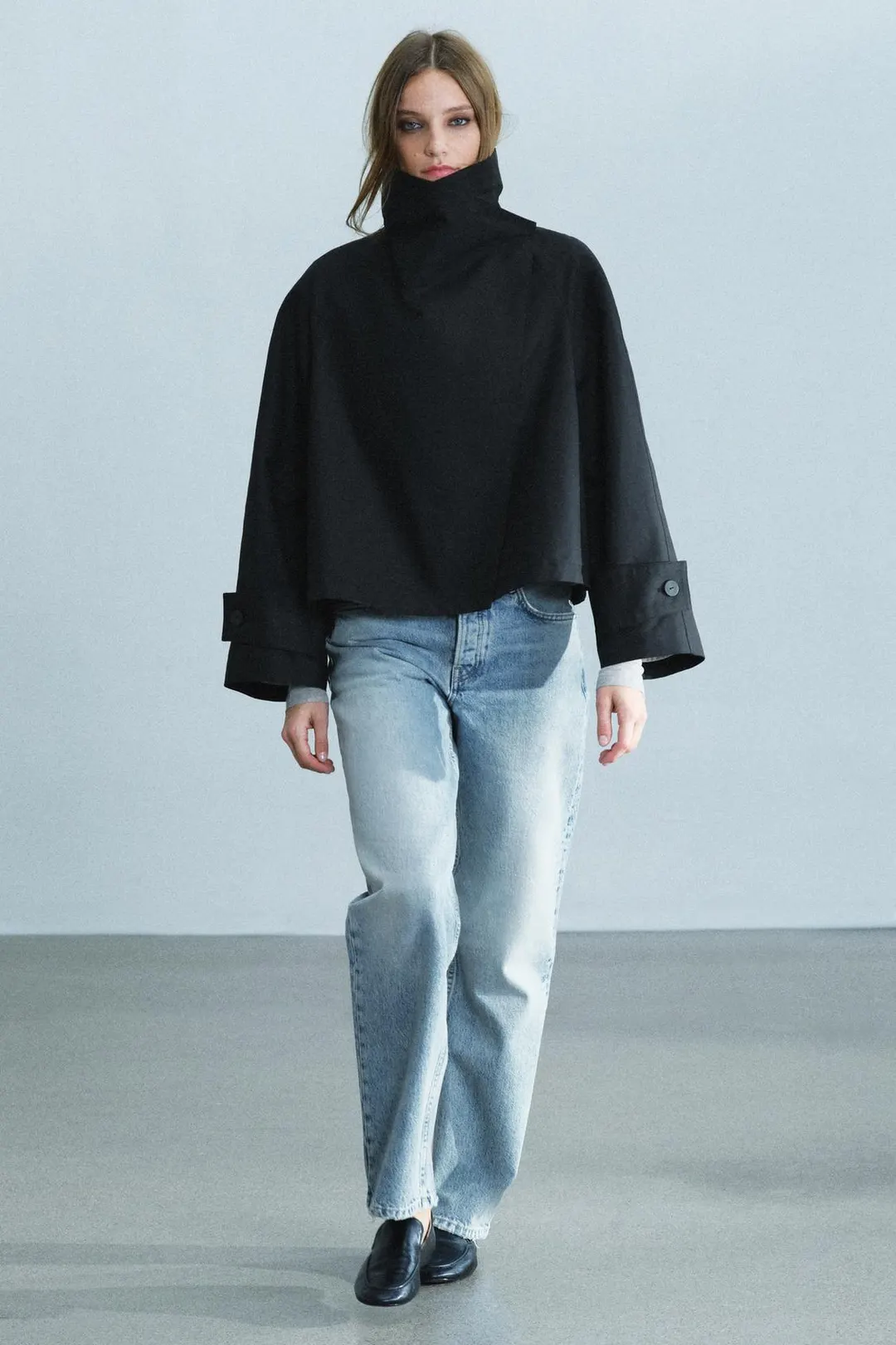 Укороченный тренч ZW Collection с высоким воротником, Zara