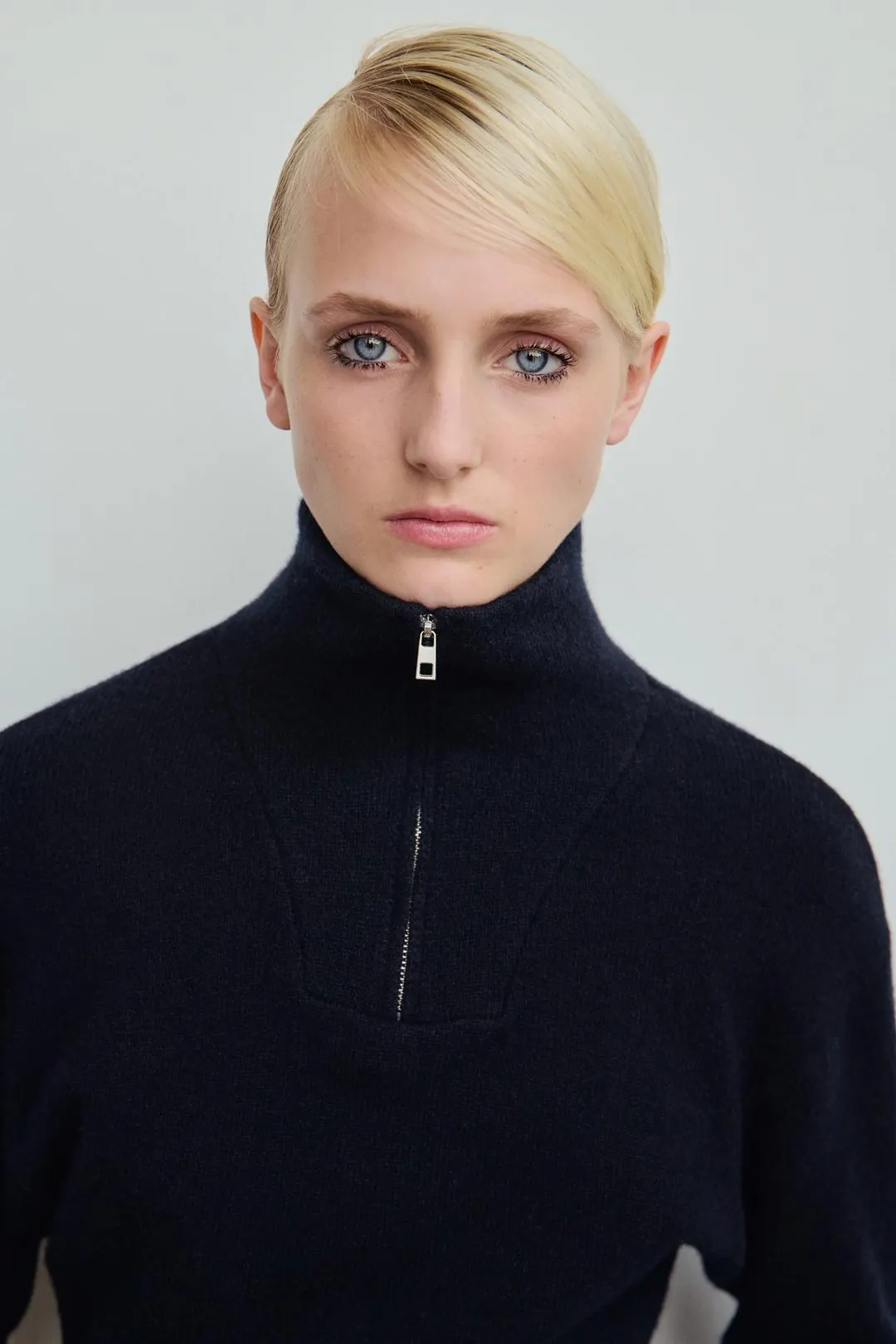 Свитер из 100% шерсти с молниями, Zara