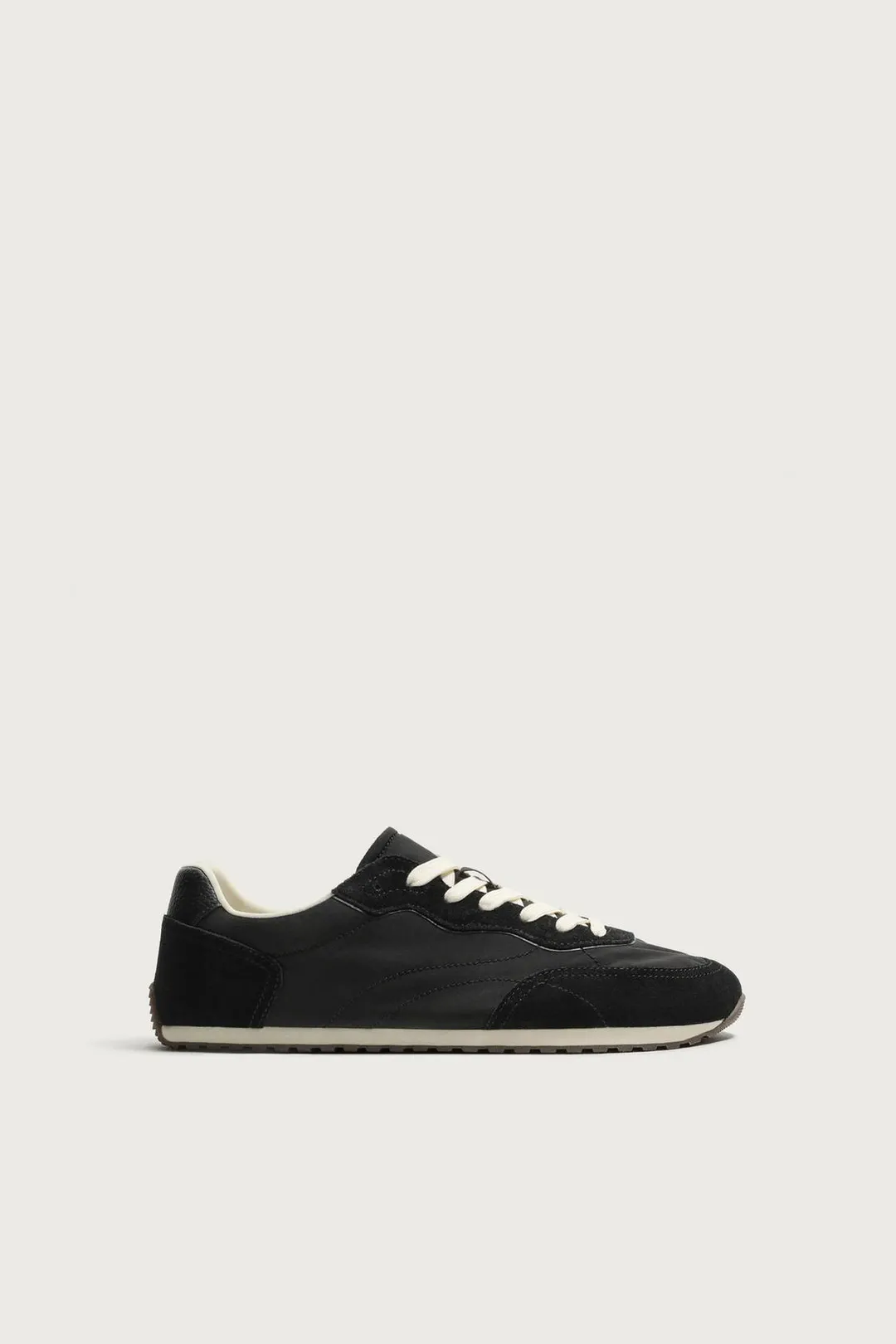 Барефут-кроссовки, Zara