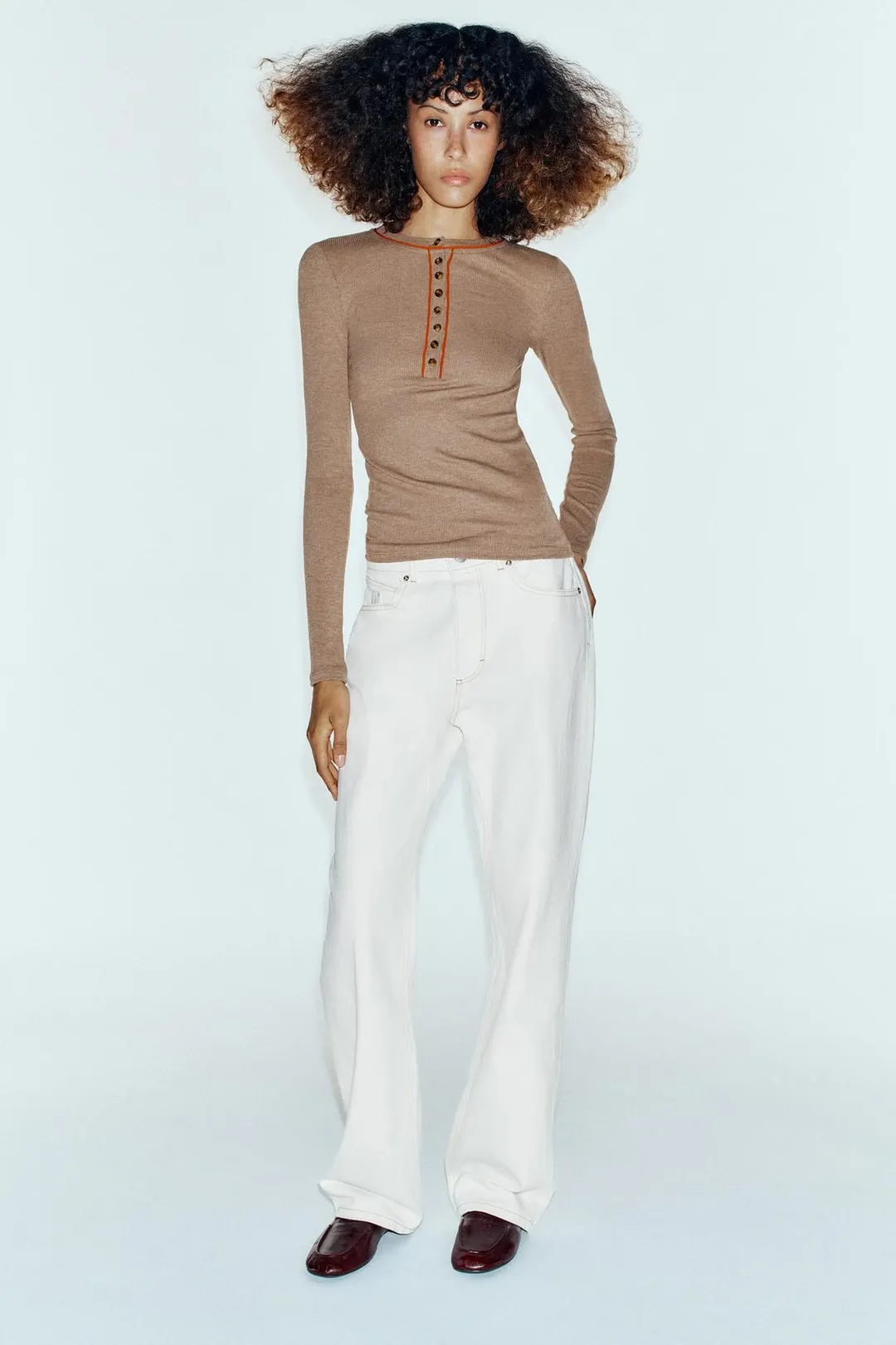 Футболка хенли с контрастной отделкой, Zara