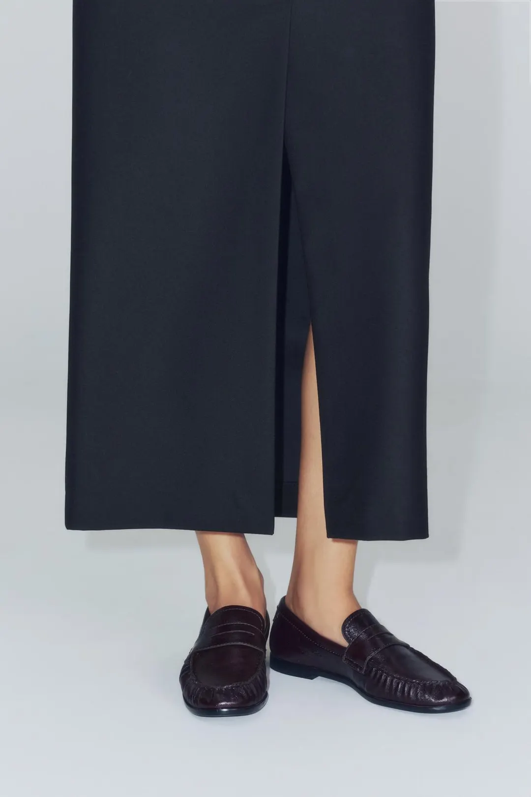 Кожаные лоферы, Zara