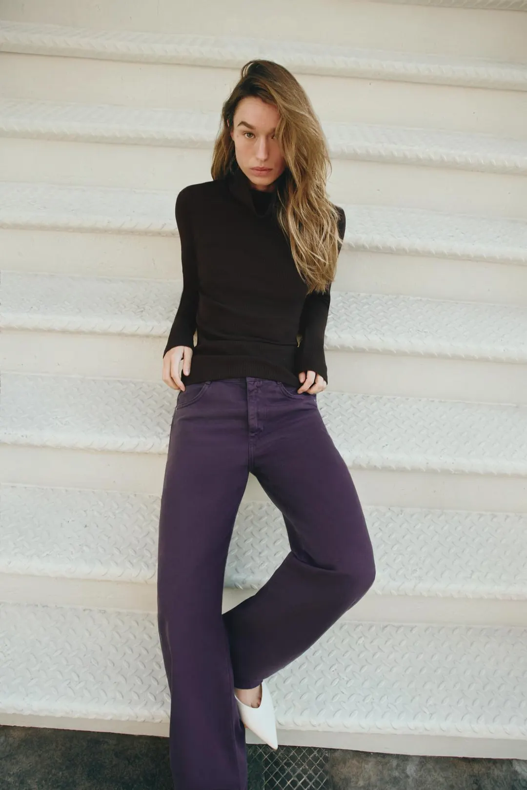 Футболка в рубчик с высоким воротником, Zara