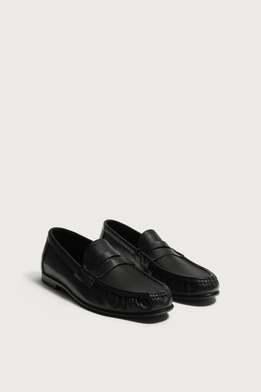 Кожаные пенни-лоферы, Zara