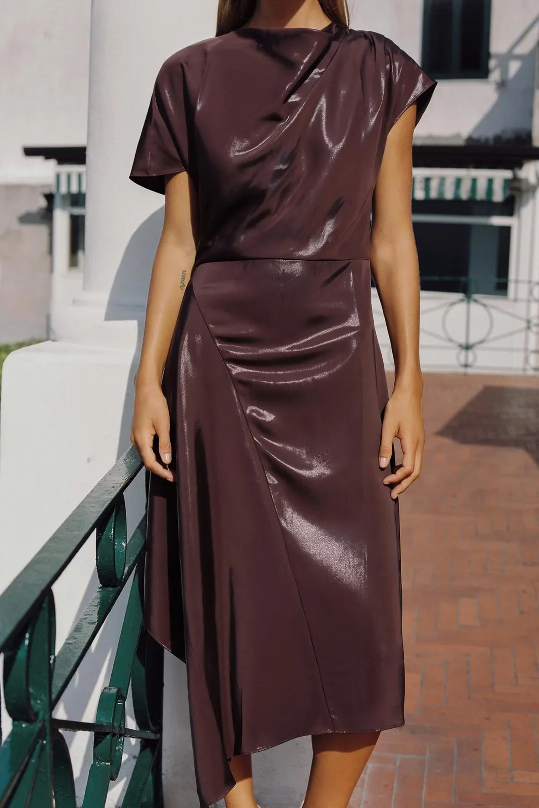 Блестящее атласное платье миди, Zara