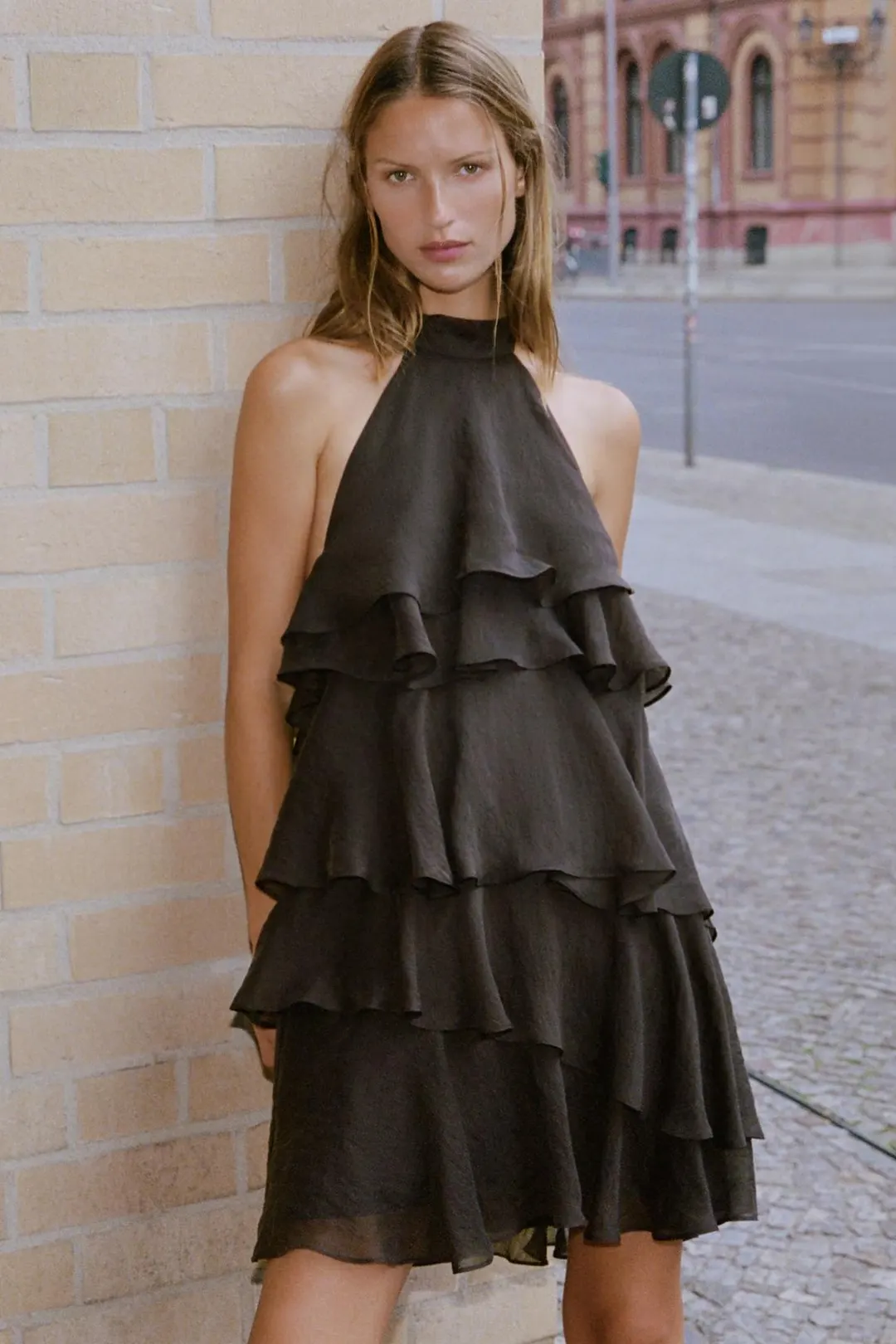 Короткое платье с оборками, Zara
