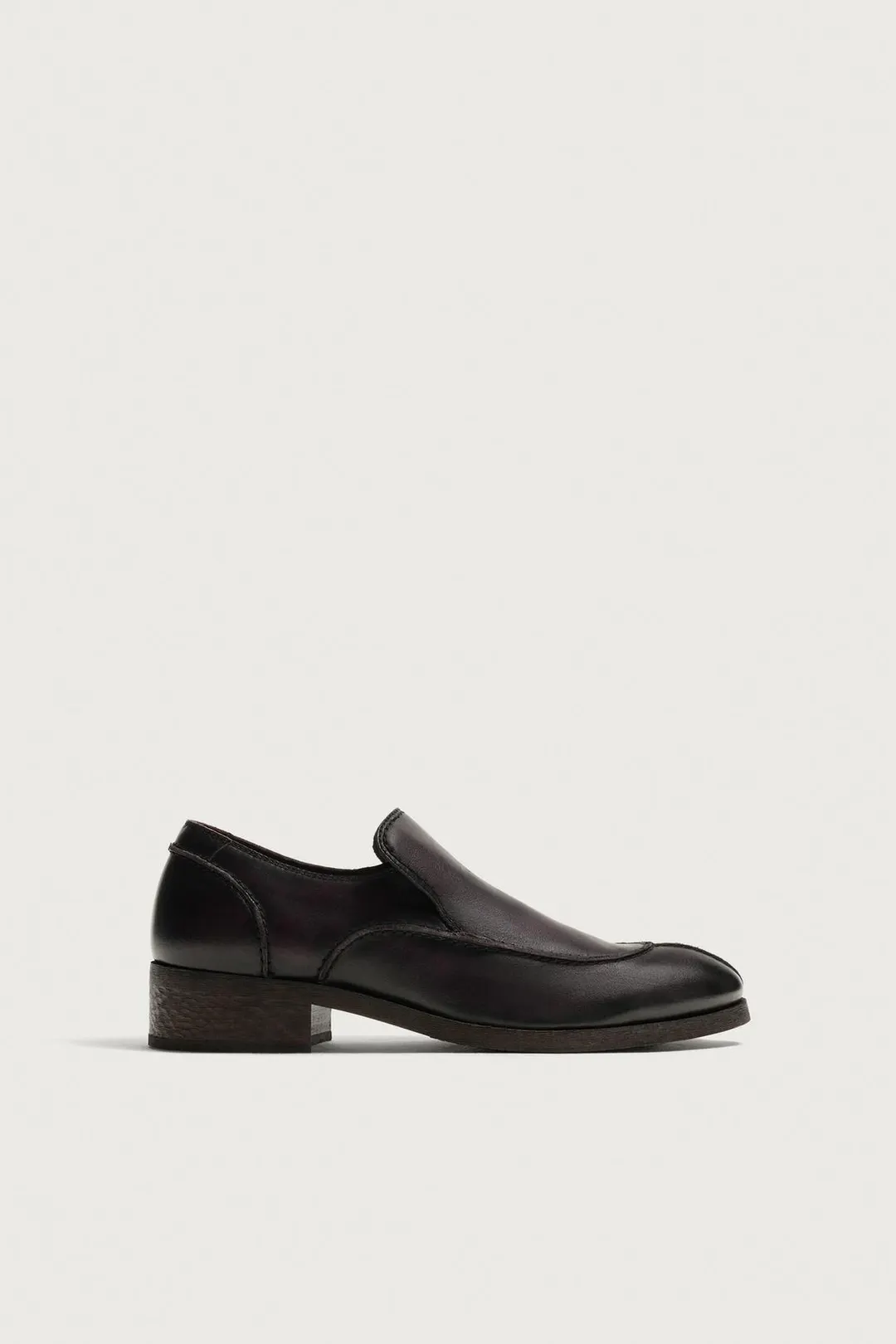 Классические кожаные лоферы, Zara
