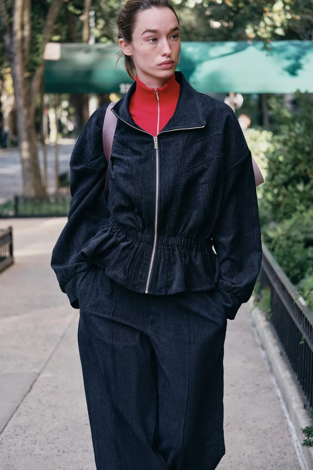 Жакет с баской и эластичным поясом, Zara