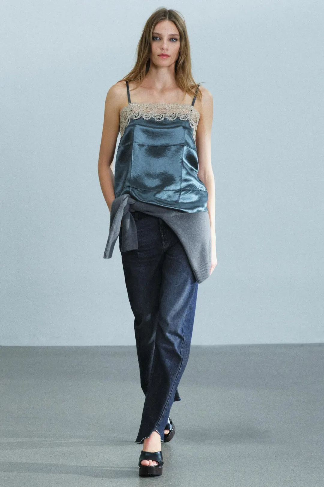 Топ в бельевом стиле ZW Collection с контрастным кружевом, Zara