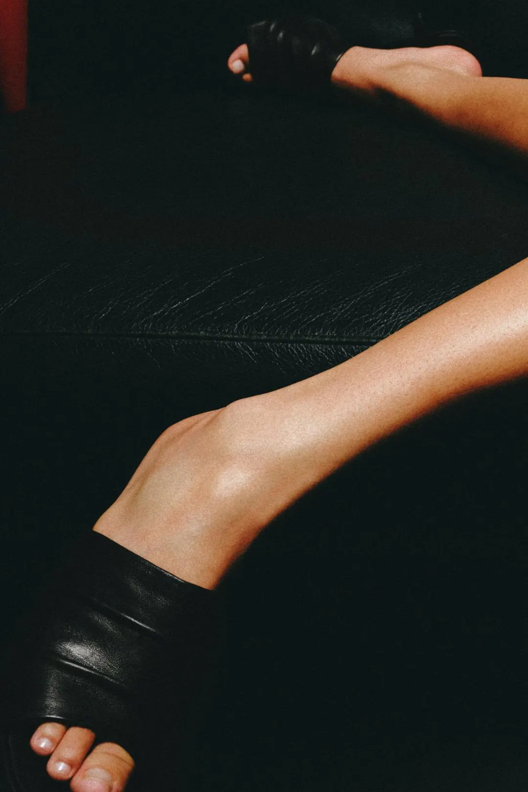 Кожаные босоножки на каблуке, Zara