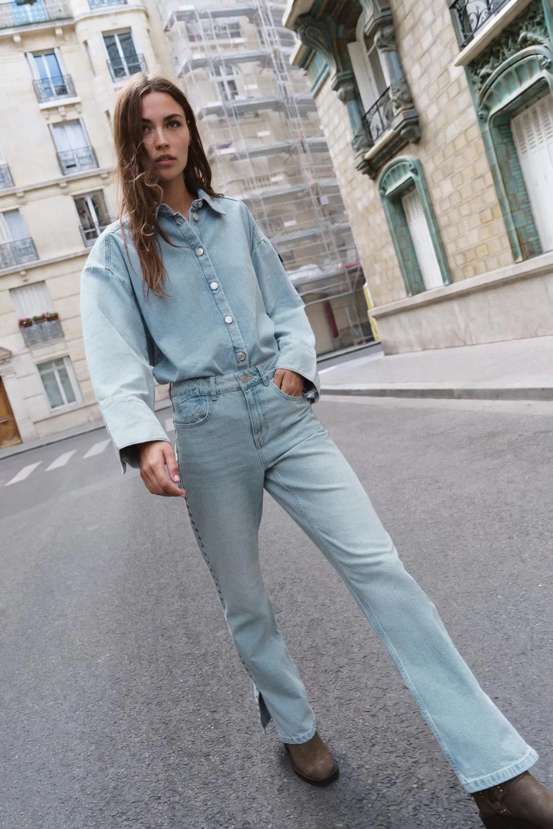 Джинсы Z1975 прямые с заклепками и средней посадкой, Zara