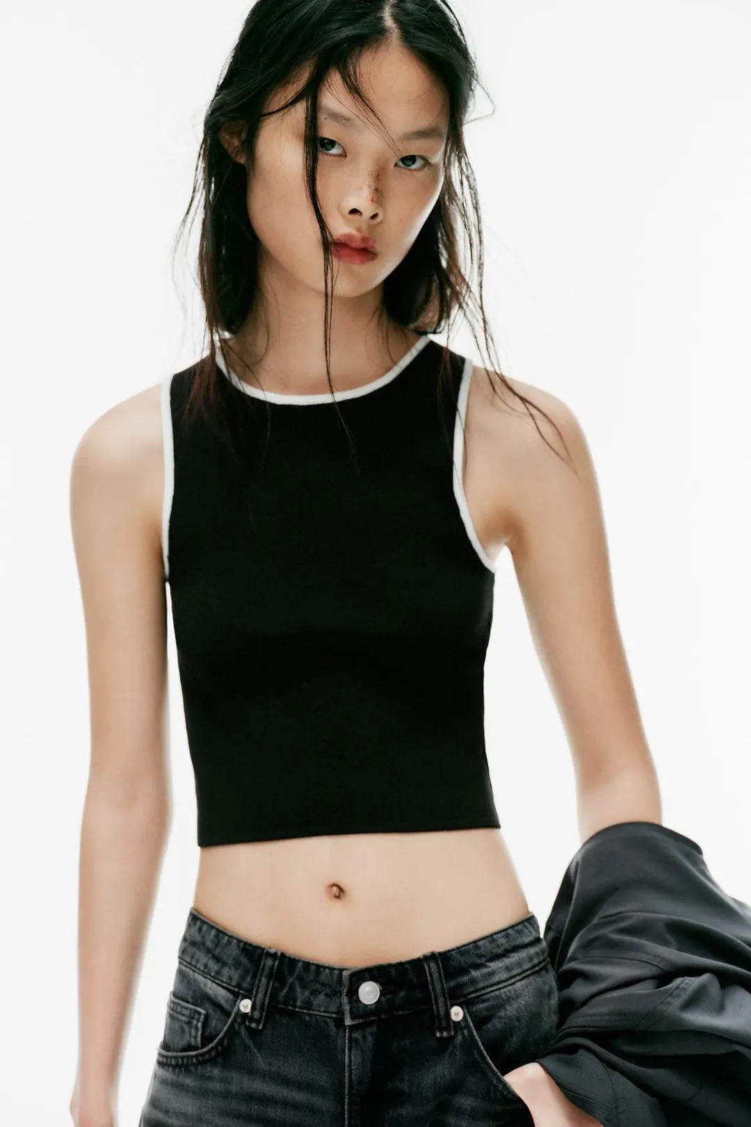 Вязаный топ с контрастной отделкой, Zara