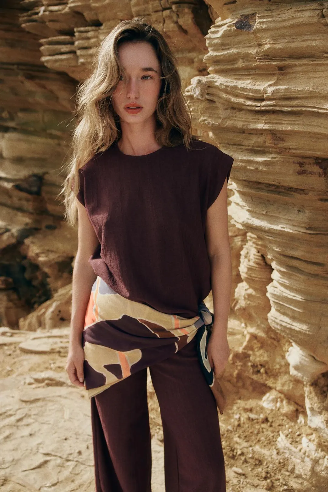 Фактурный топ без рукавов, Zara