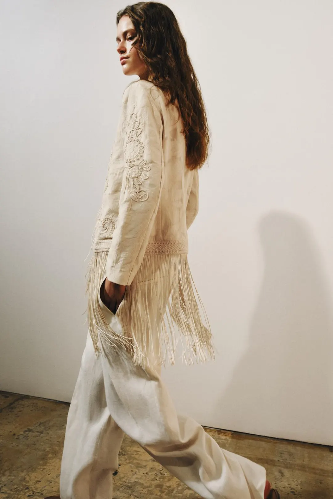 Куртка с вышивкой и бахромой ZW Collection, Zara