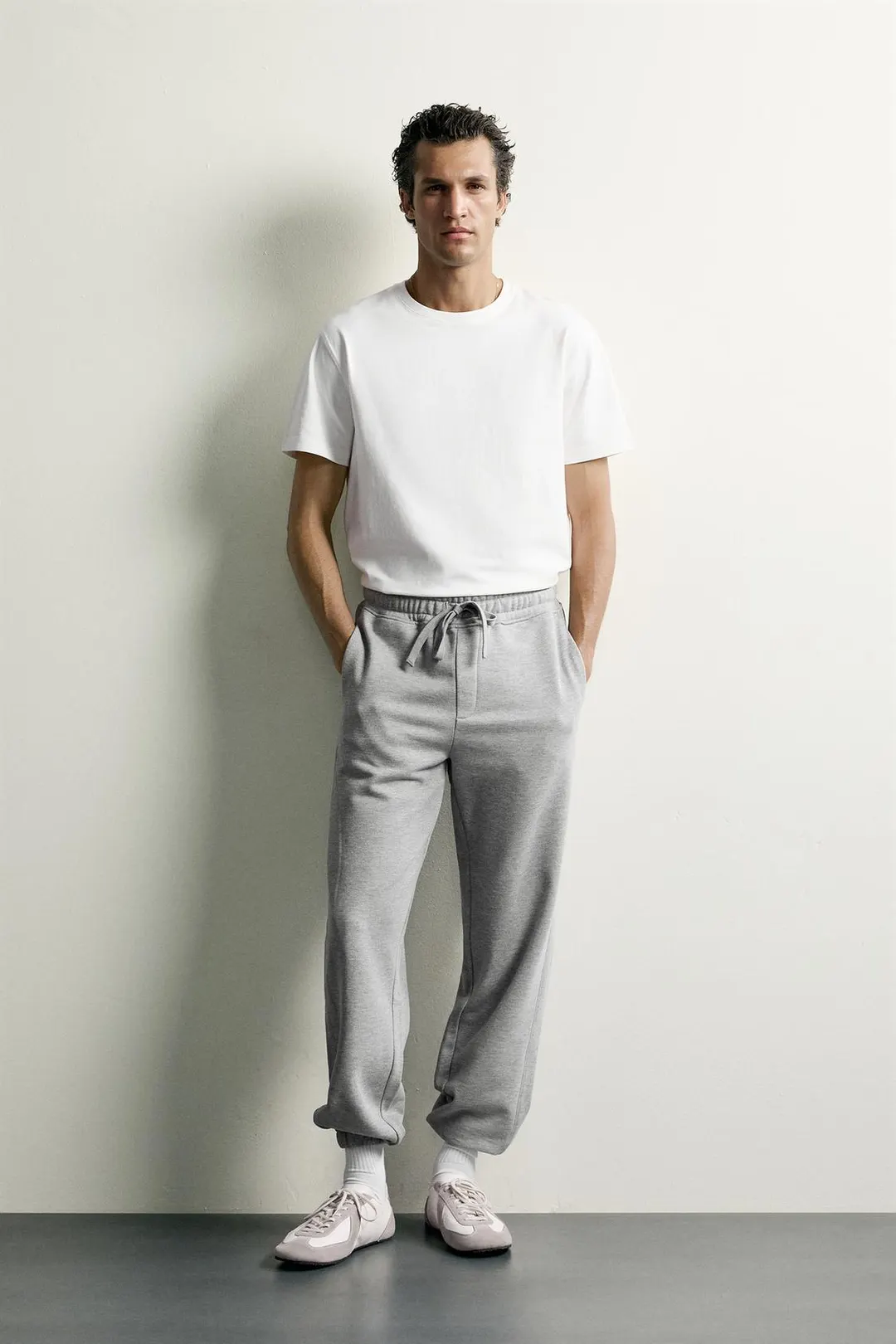 Брюки джоггеры базовые, Zara
