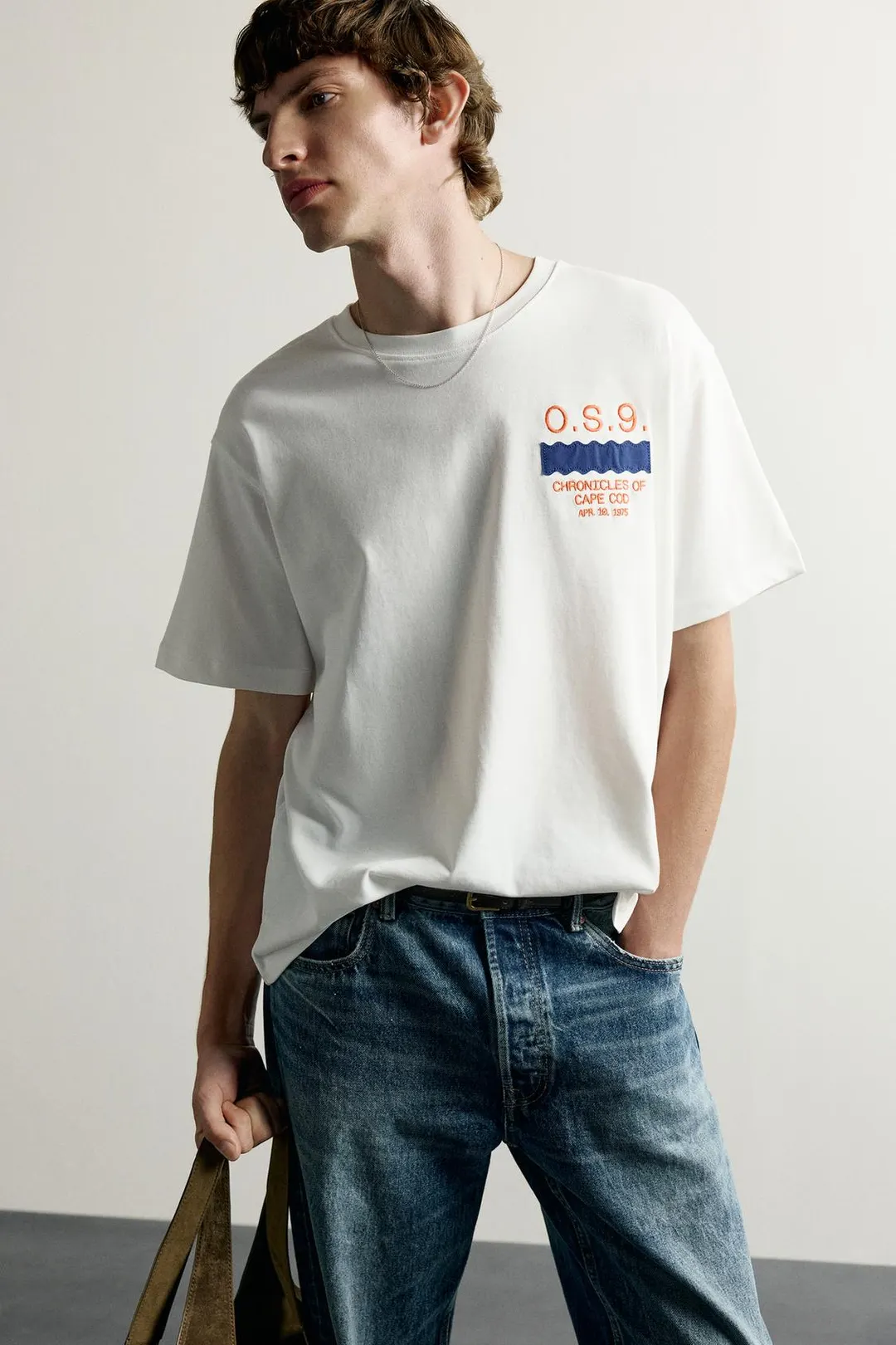 Комбинированная футболка свободного кроя с вышивкой, Zara
