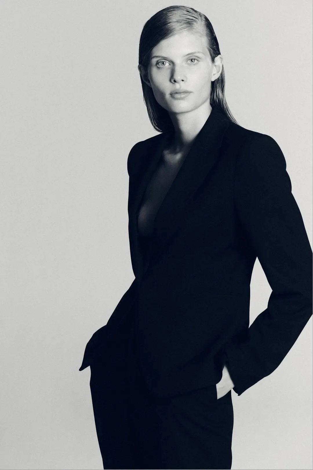 Блейзер костюмного кроя с подплечниками, Zara