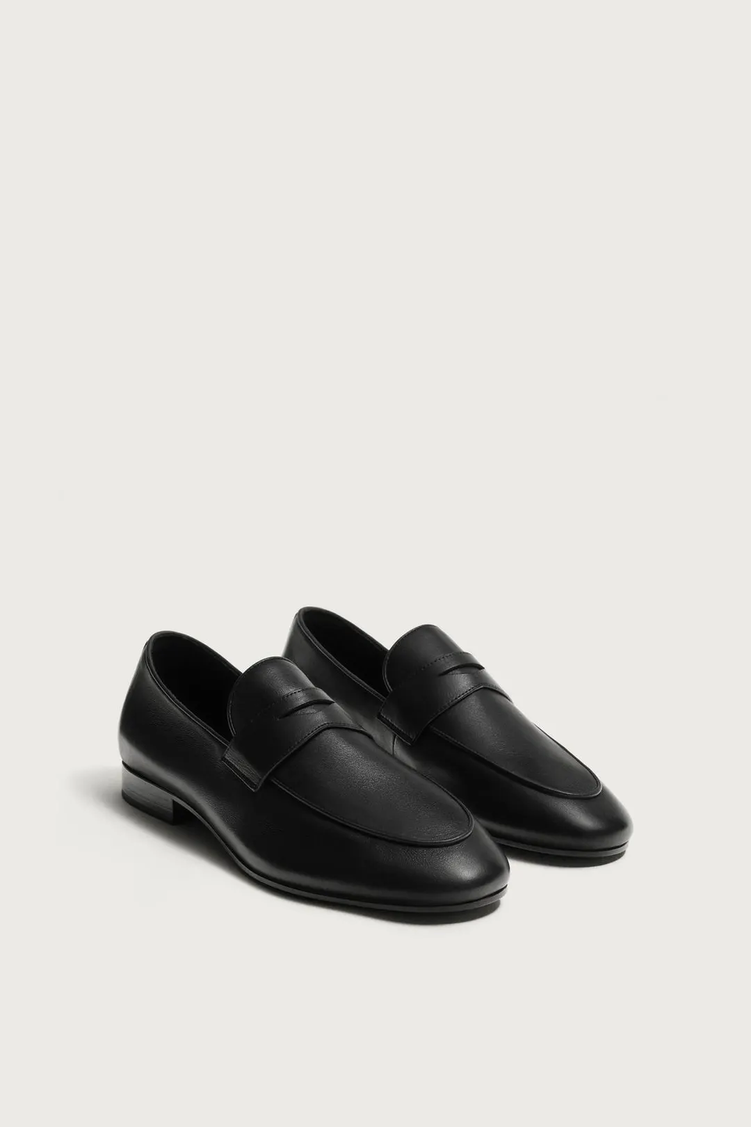 Кожаные пенни-лоферы, Zara